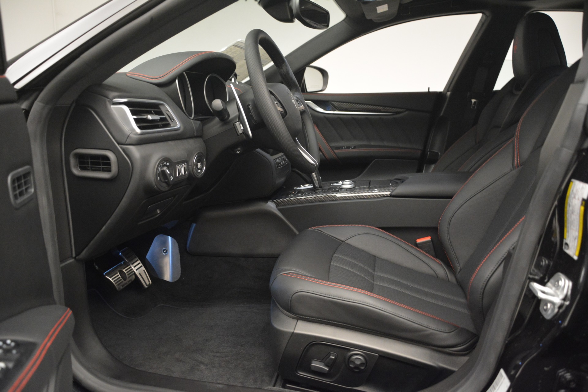 New-2019-Maserati-Ghibli-S-Q4-GranSport