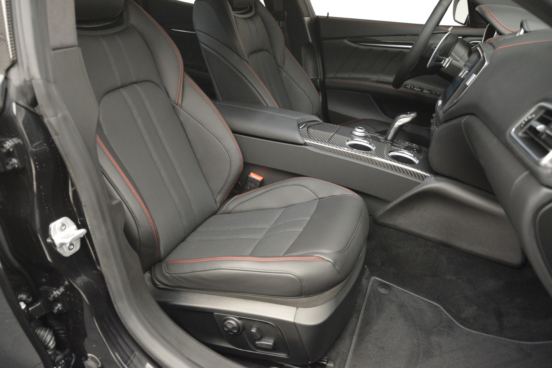 New-2019-Maserati-Ghibli-S-Q4-GranSport