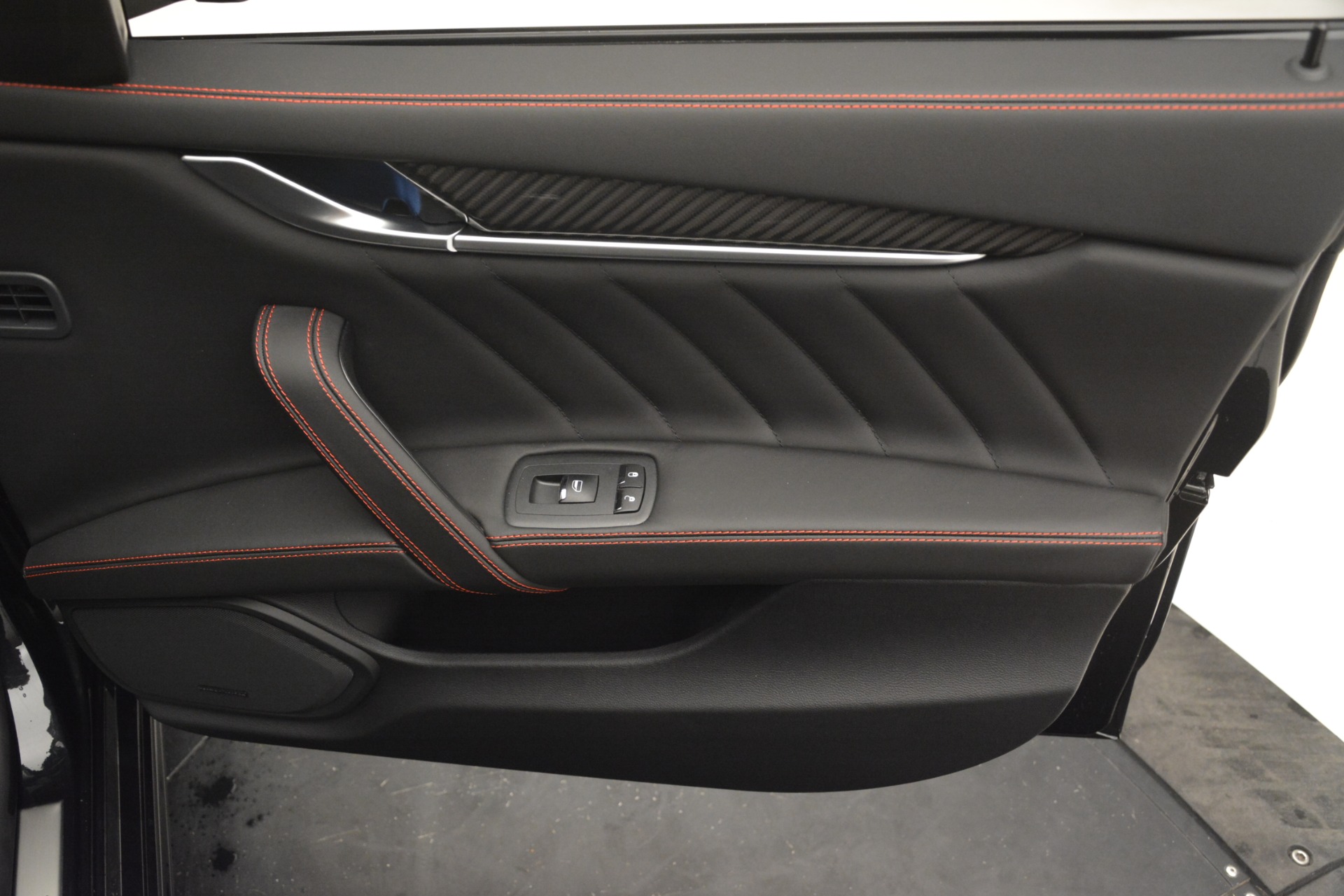 New-2019-Maserati-Ghibli-S-Q4-GranSport