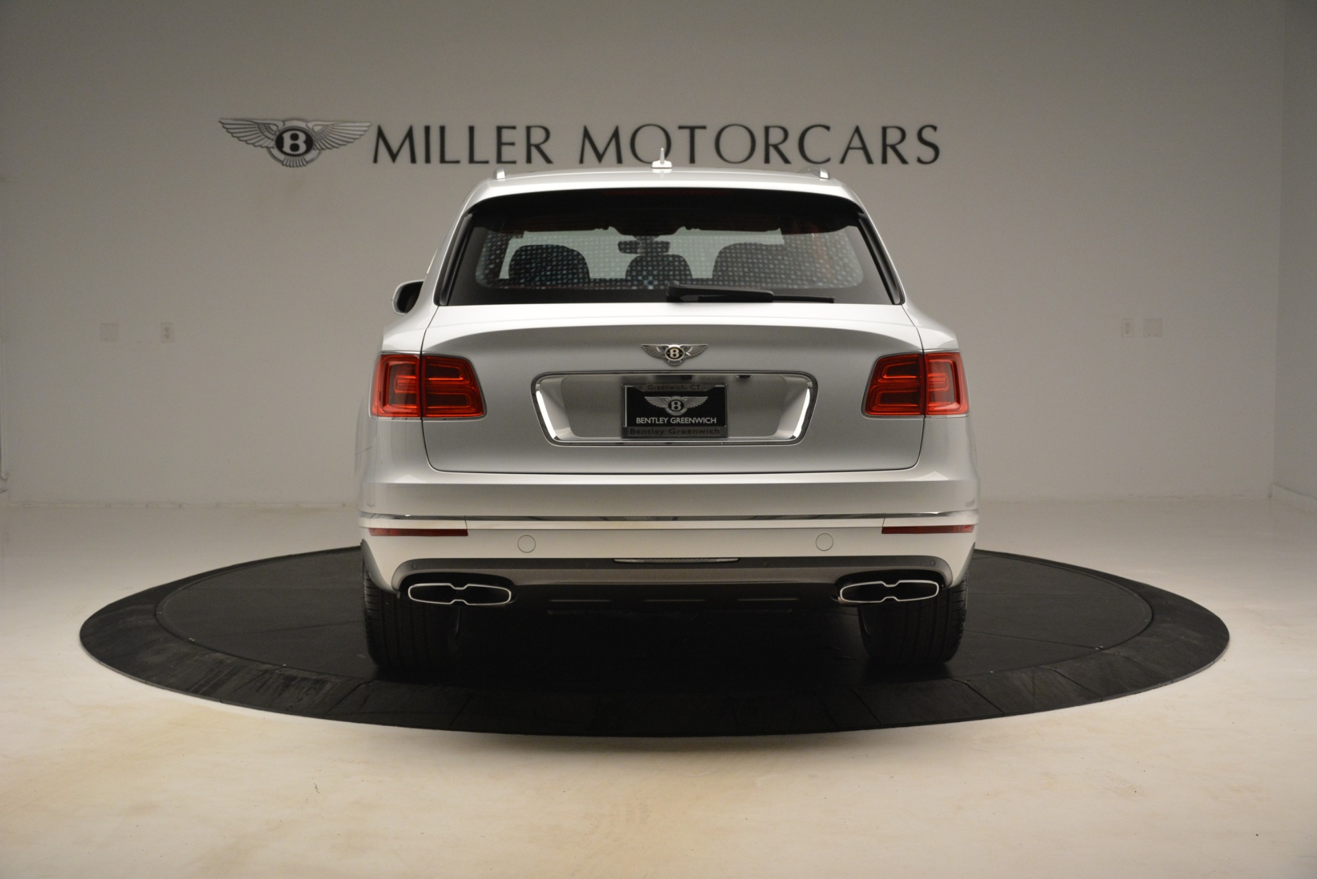 New-2019-Bentley-Bentayga-V8