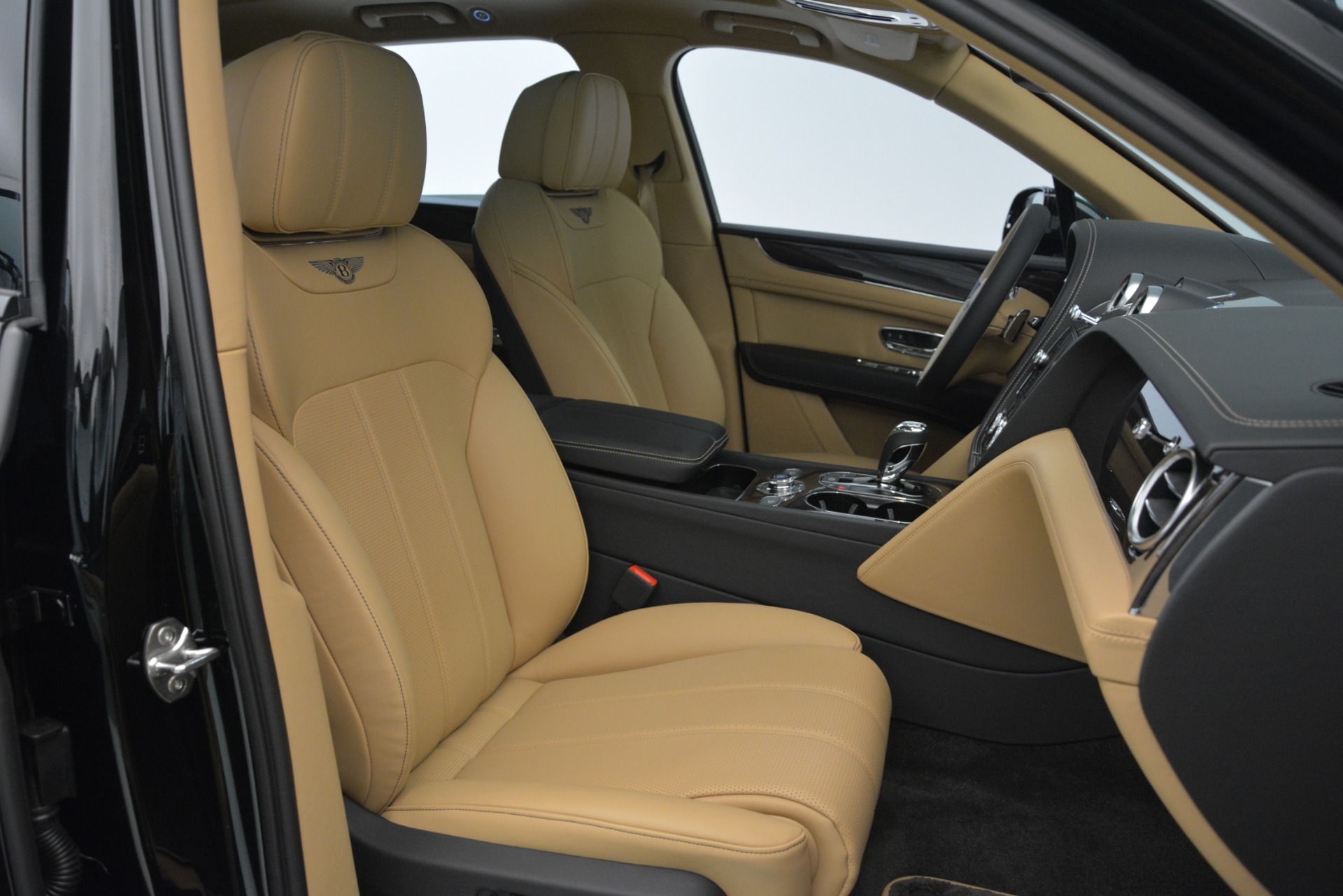 New-2019-Bentley-Bentayga-V8