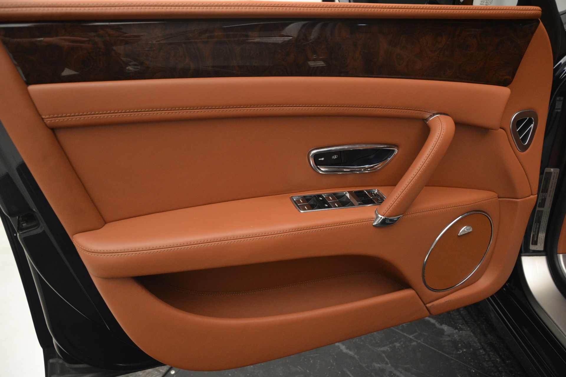 Used-2016-Bentley-Flying-Spur-W12