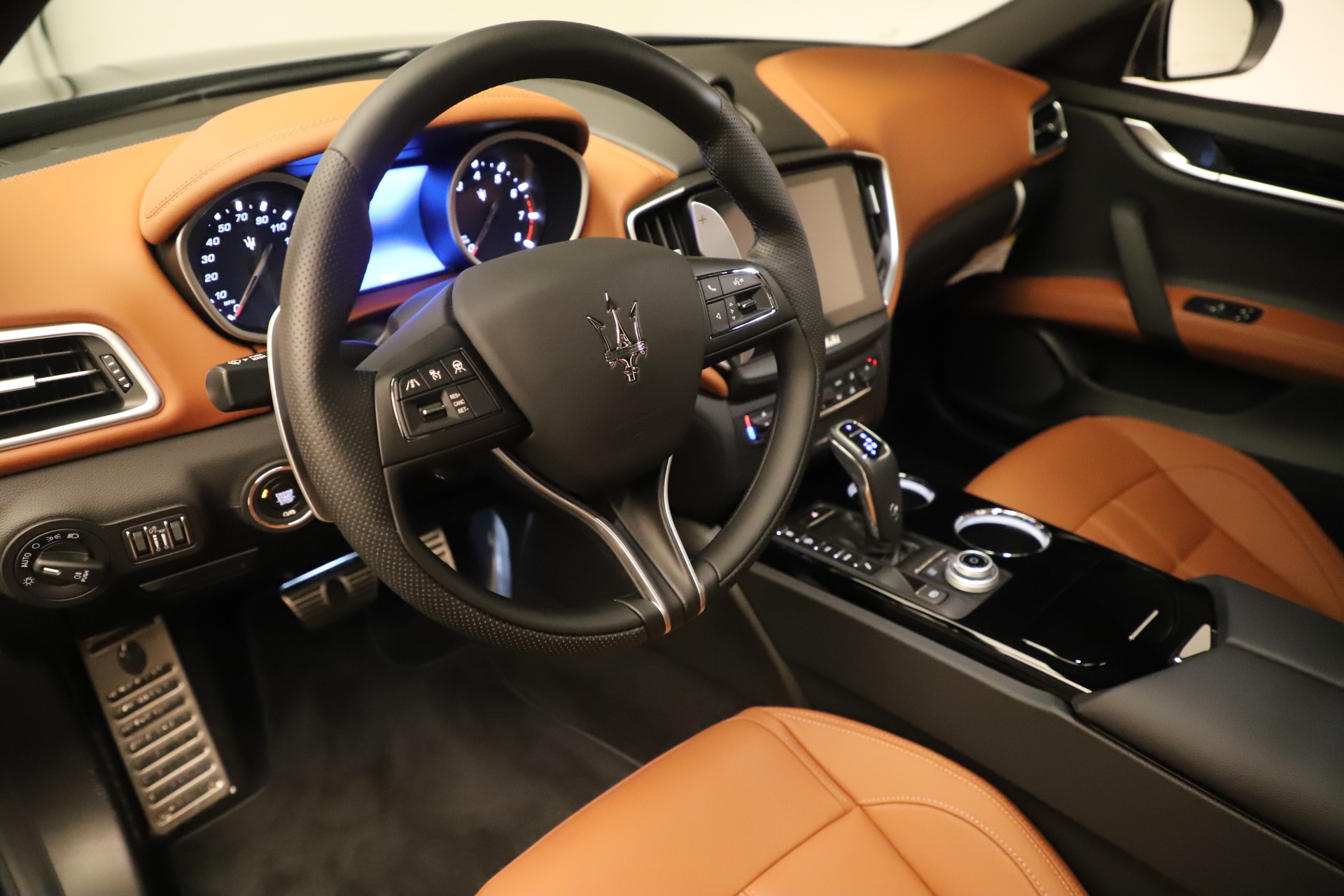 New-2019-Maserati-Ghibli-S-Q4-GranSport