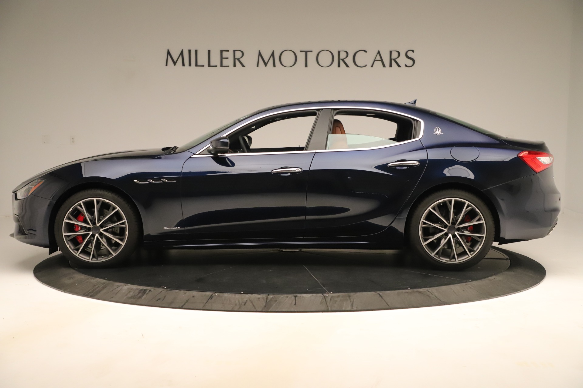 New-2019-Maserati-Ghibli-S-Q4-GranSport