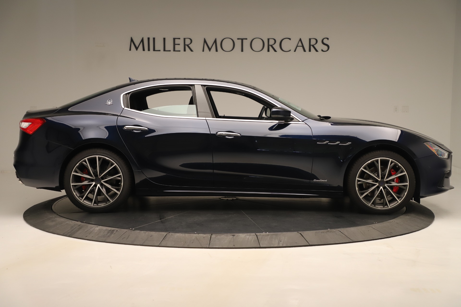 New-2019-Maserati-Ghibli-S-Q4-GranSport