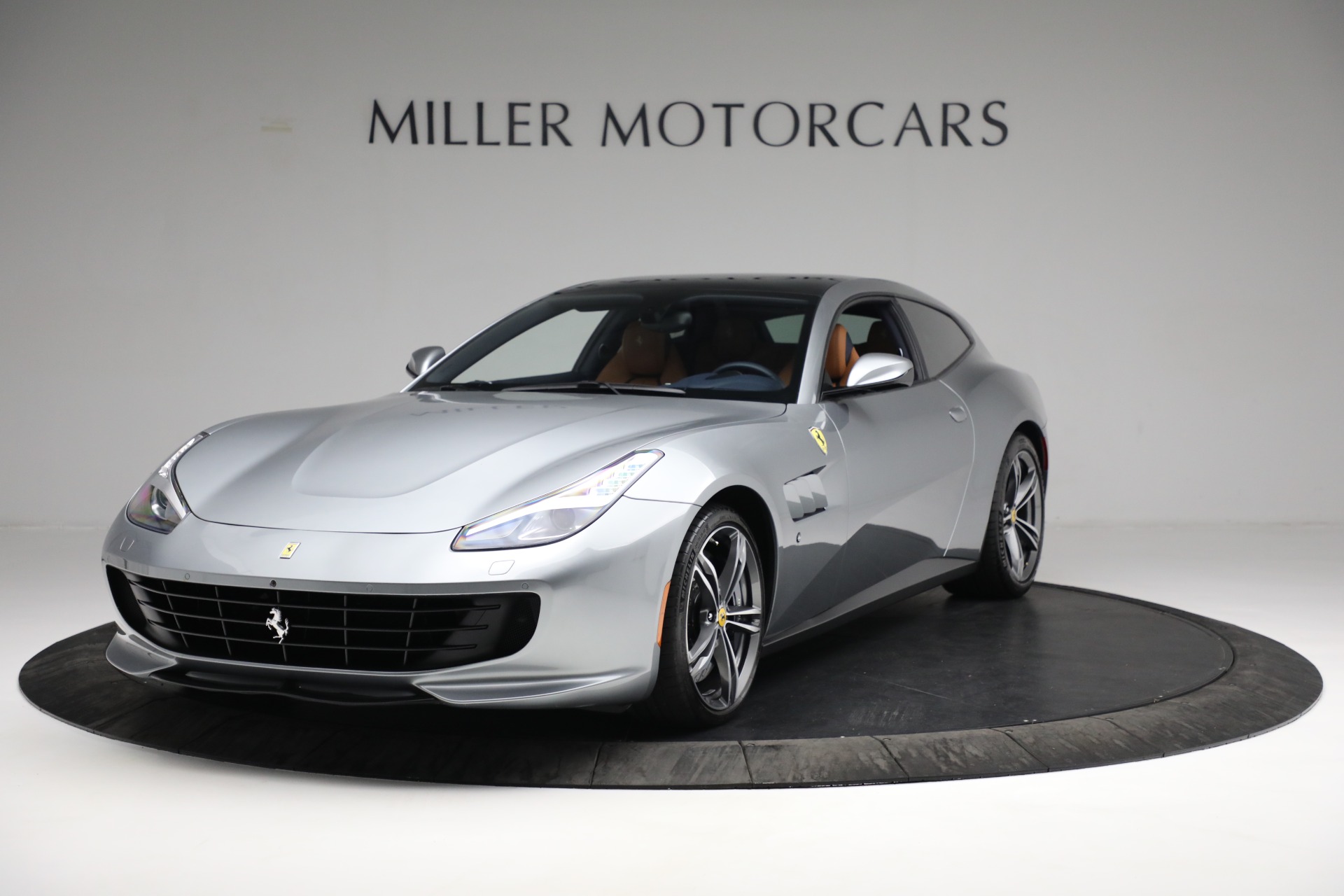 Used-2018-Ferrari-GTC4Lusso