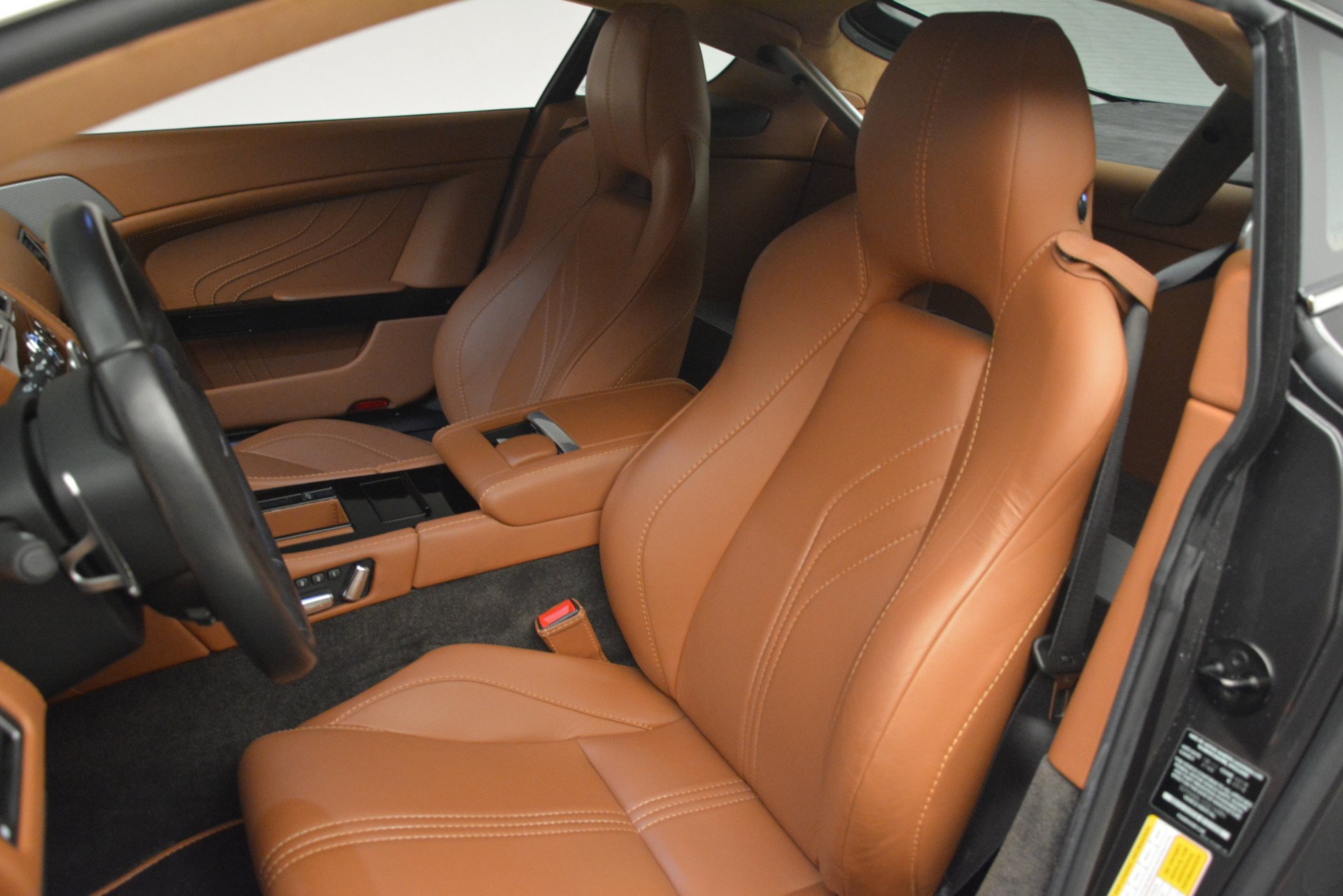 Used-2012-Aston-Martin-V8-Vantage-S-Coupe