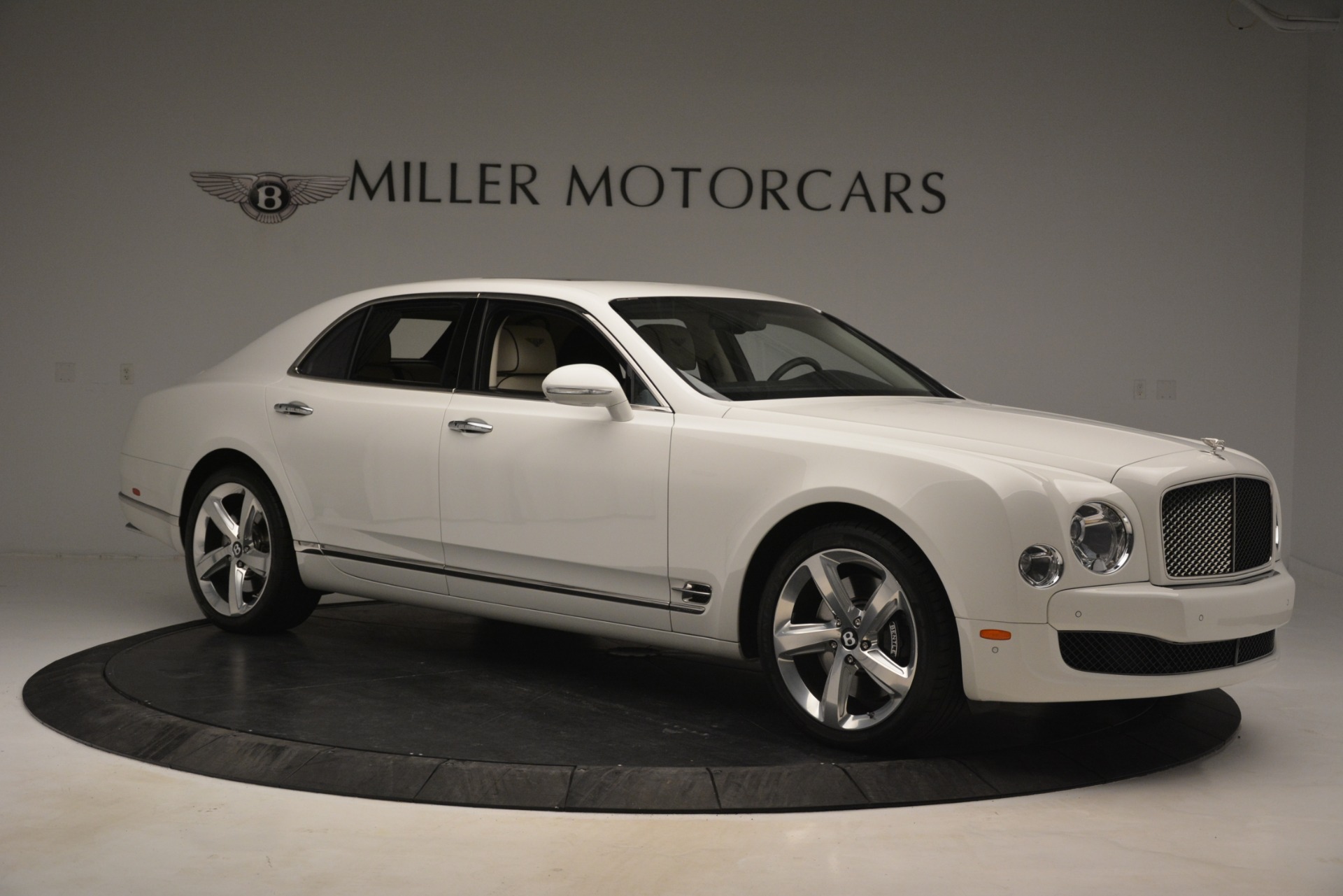 Used-2016-Bentley-Mulsanne-Speed