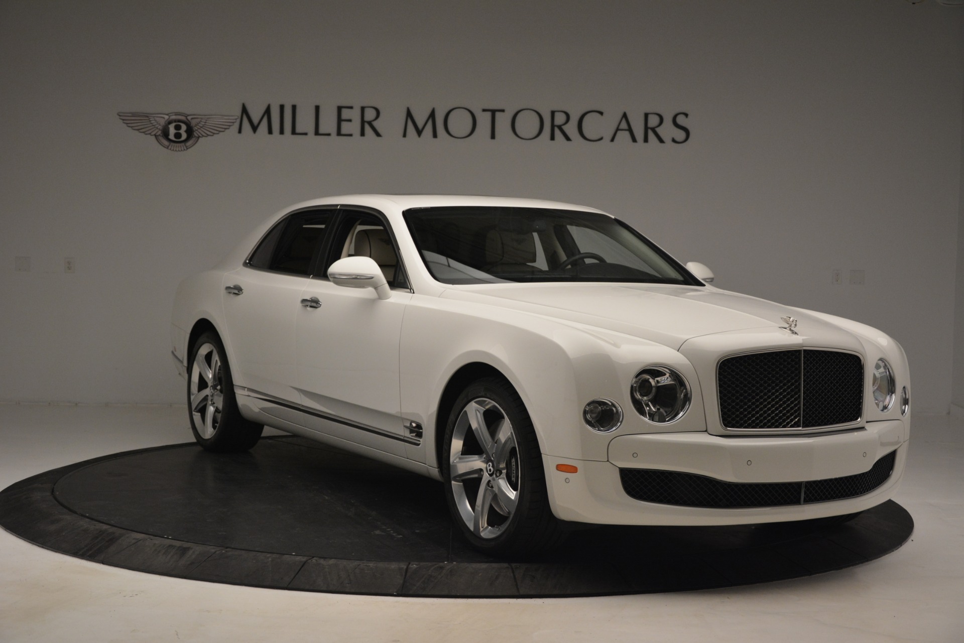 Used-2016-Bentley-Mulsanne-Speed