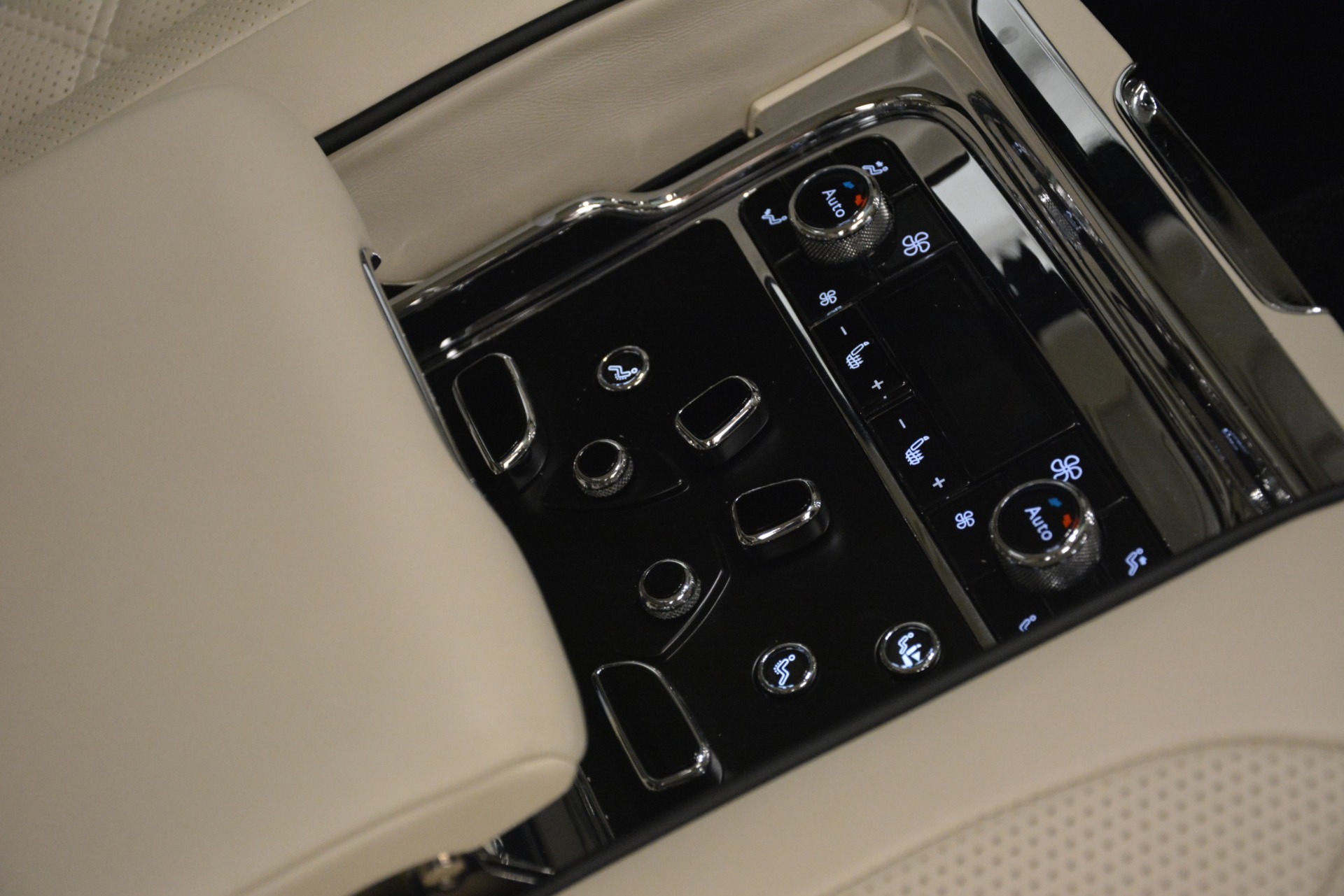 Used-2016-Bentley-Mulsanne-Speed