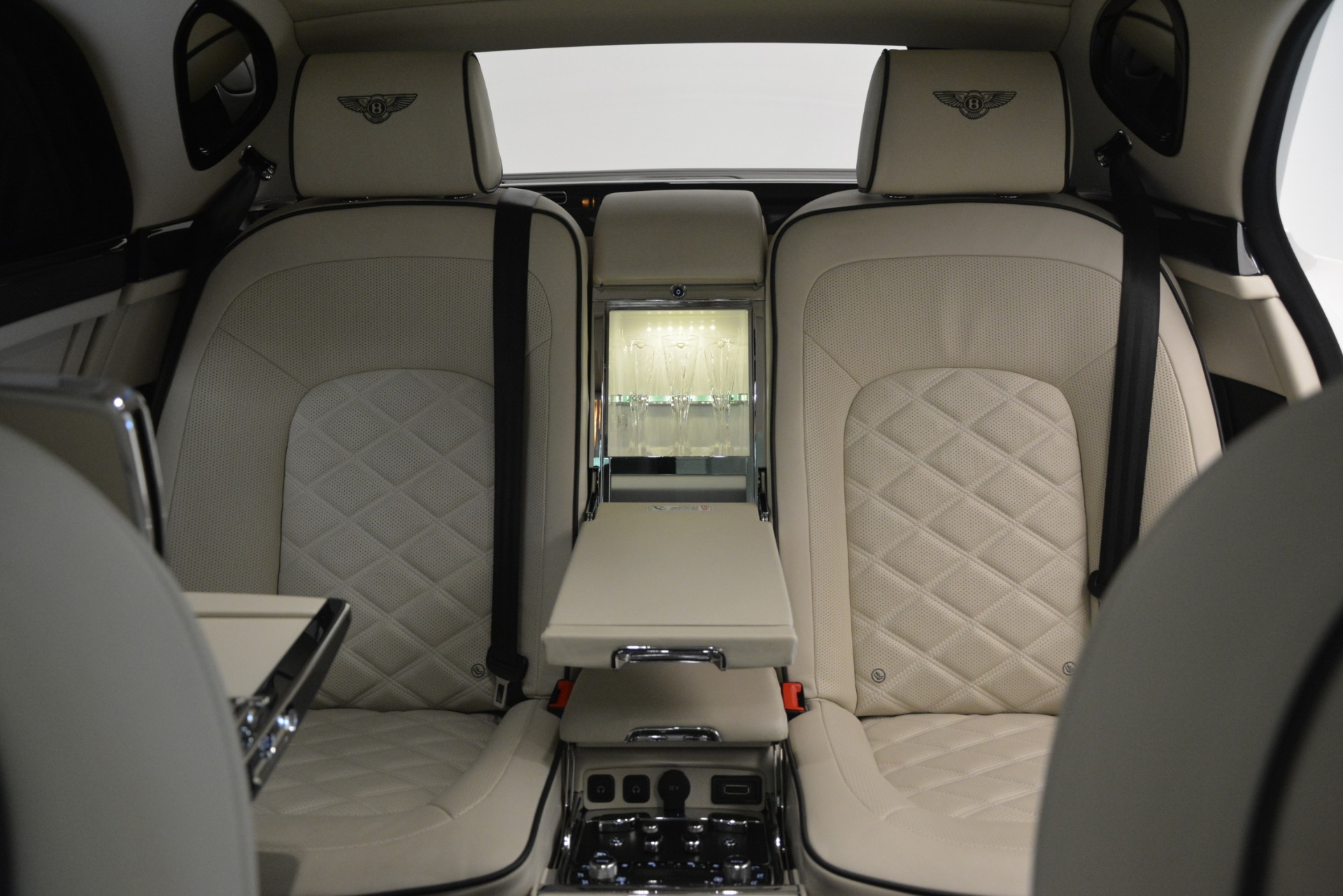 Used-2016-Bentley-Mulsanne-Speed