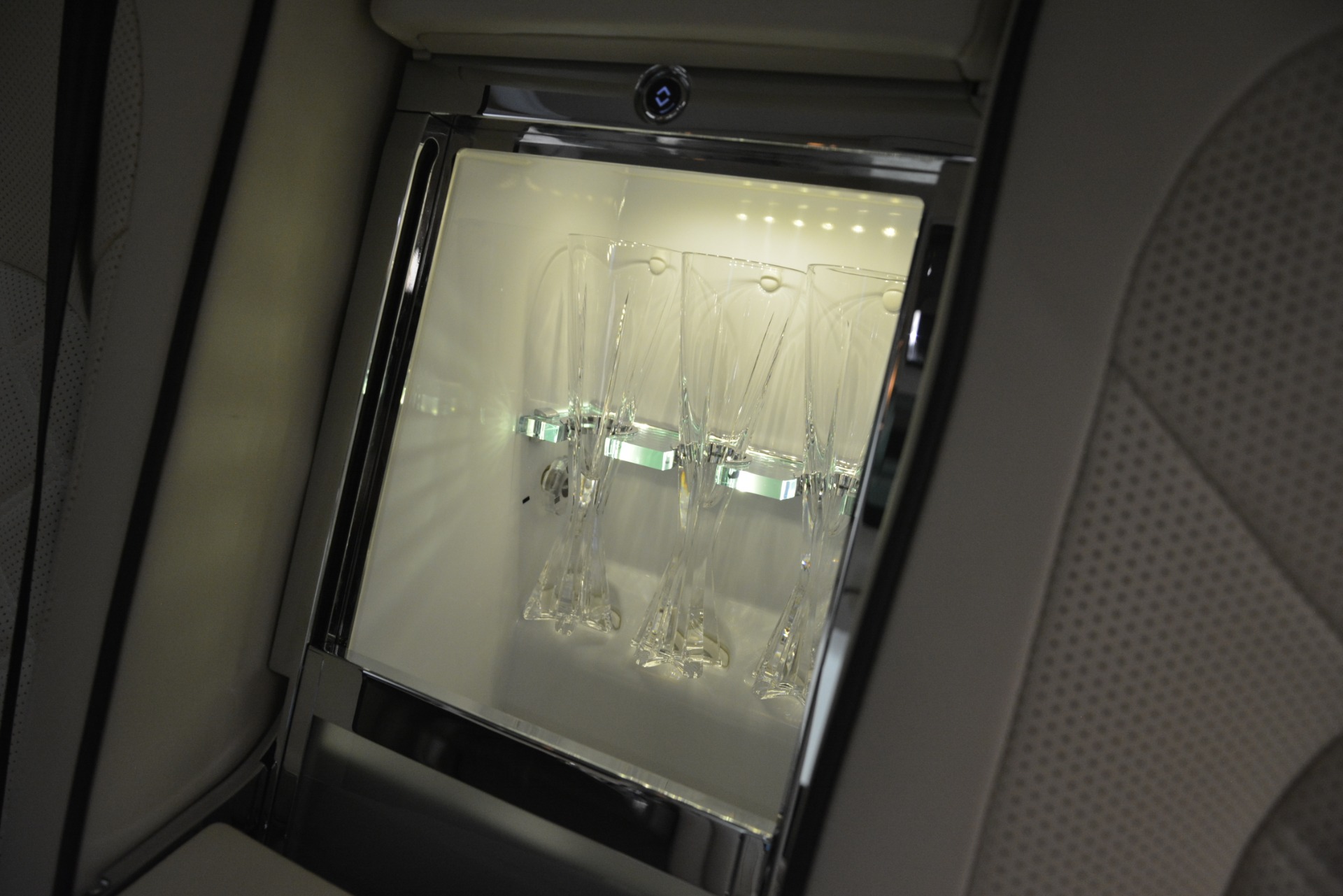 Used-2016-Bentley-Mulsanne-Speed