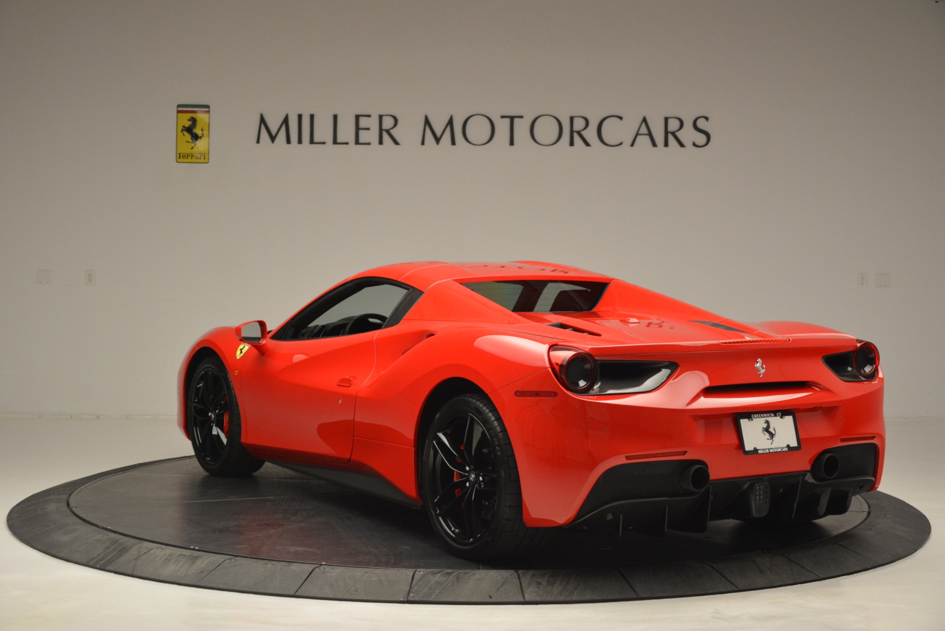 Used-2017-Ferrari-488-Spider