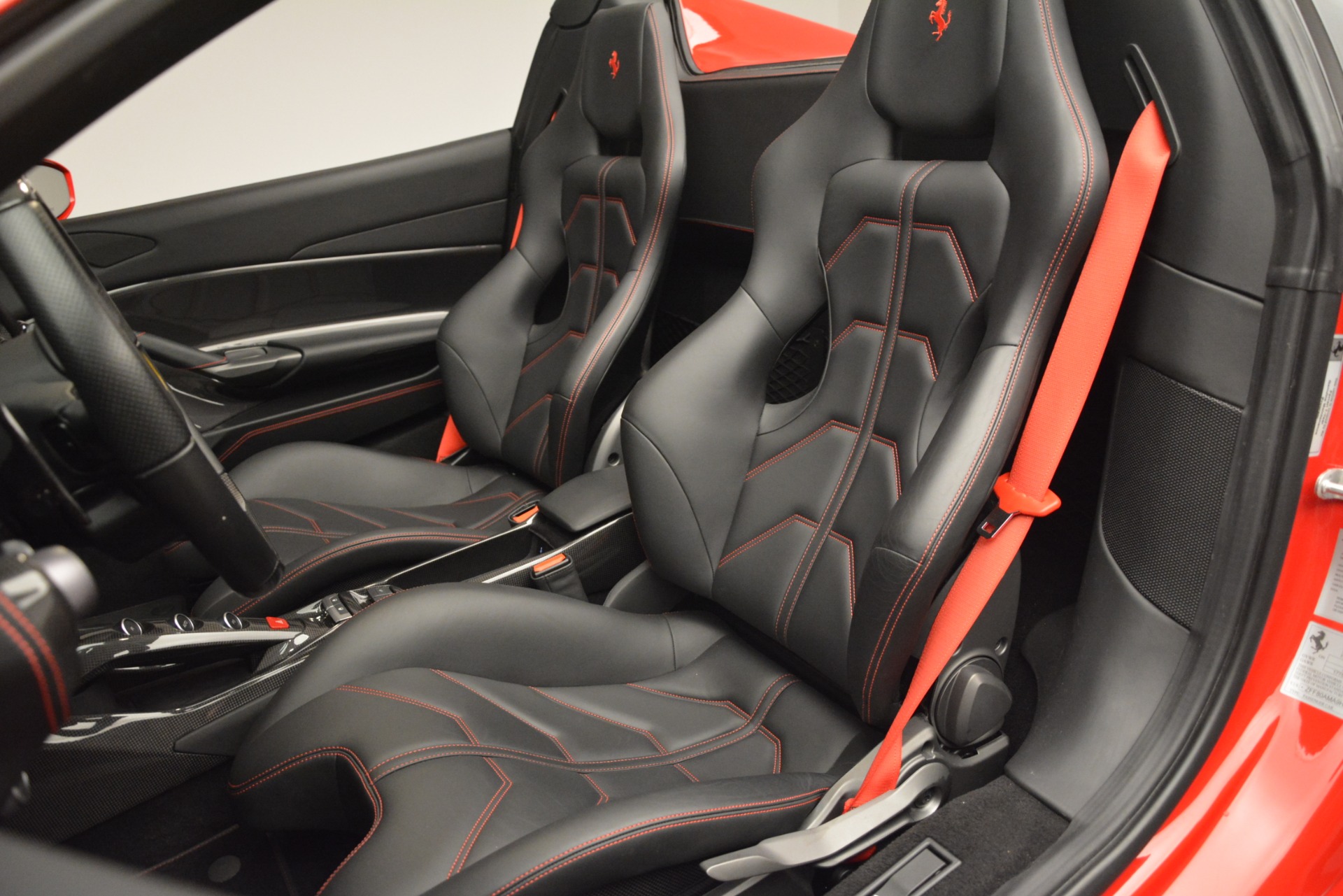 Used-2017-Ferrari-488-Spider