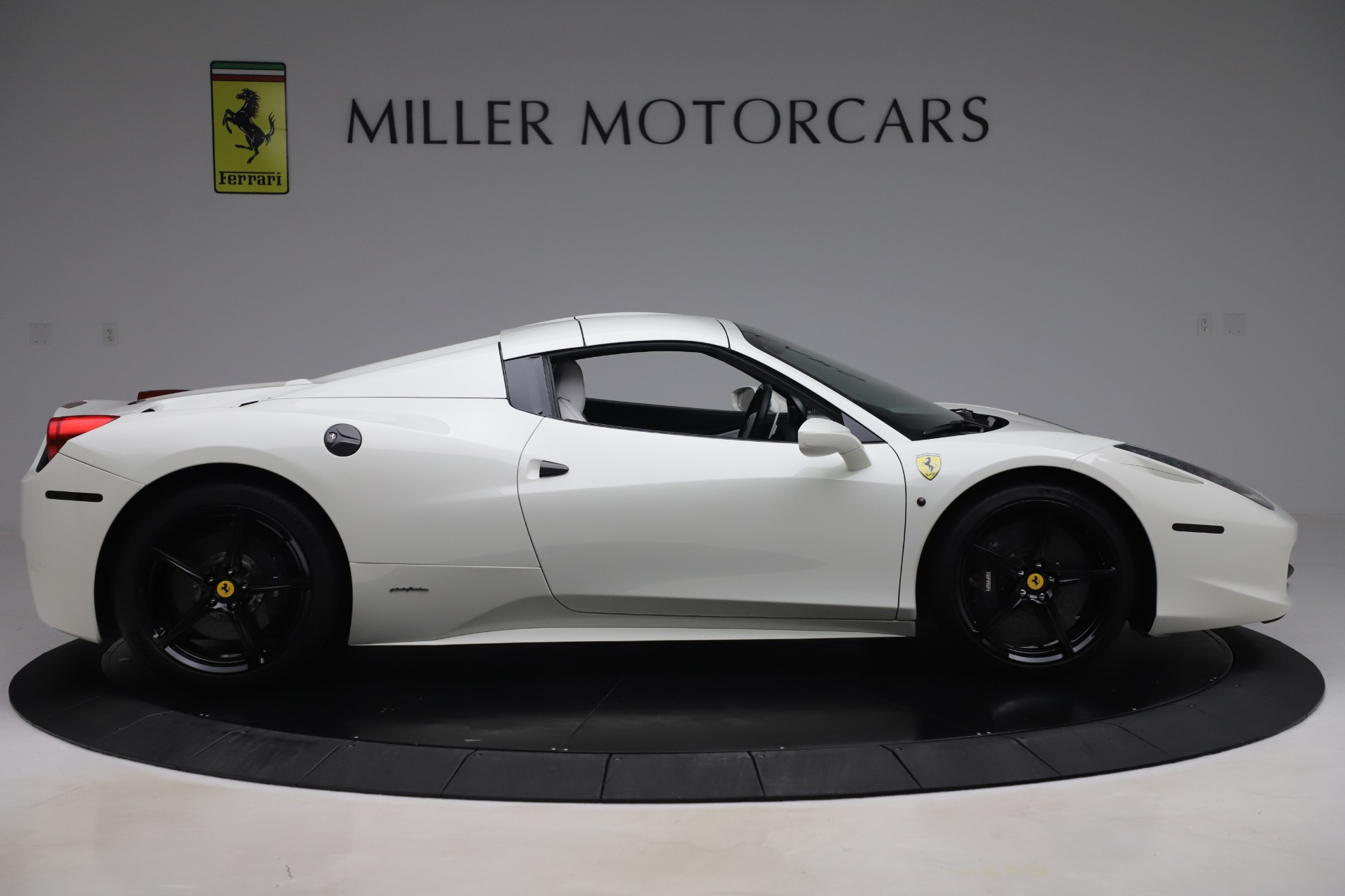 Used-2015-Ferrari-458-Spider