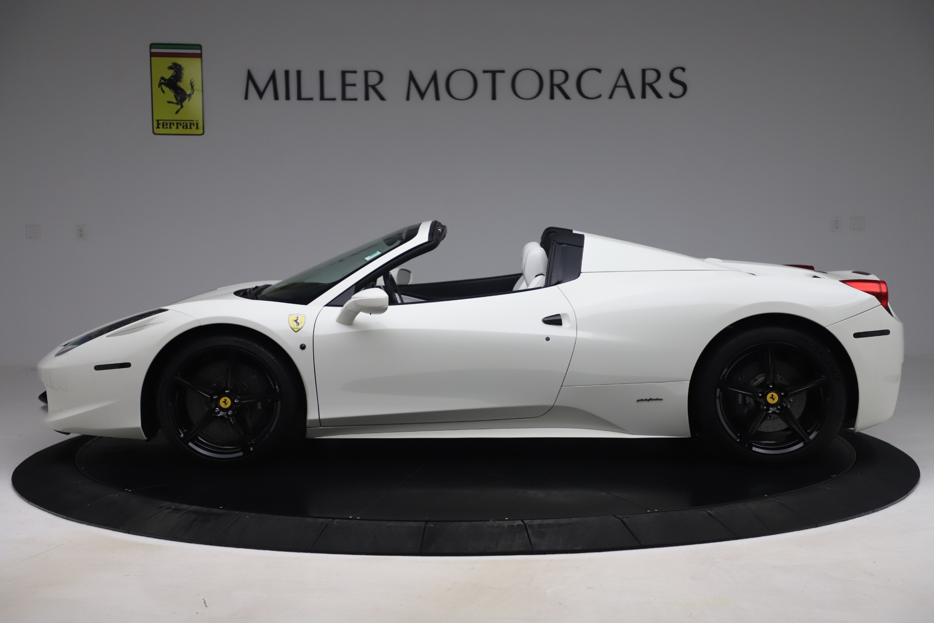 Used-2015-Ferrari-458-Spider