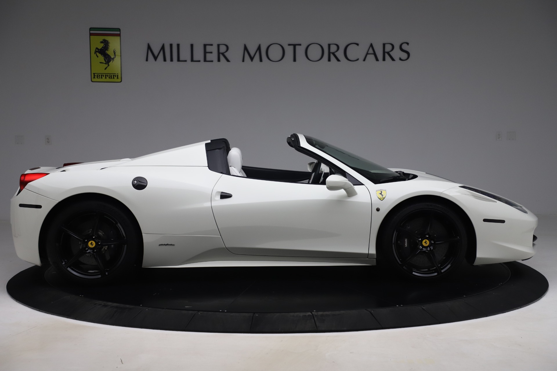 Used-2015-Ferrari-458-Spider