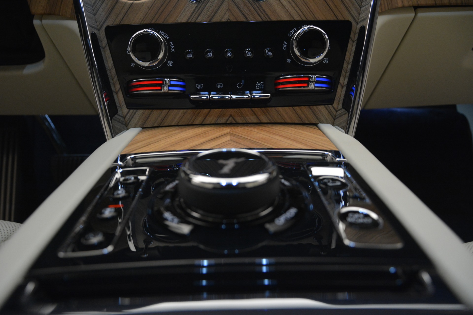 New-2019-Rolls-Royce-Cullinan