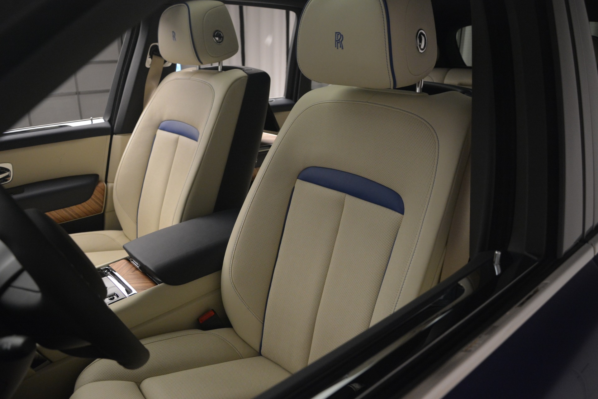 New-2019-Rolls-Royce-Cullinan