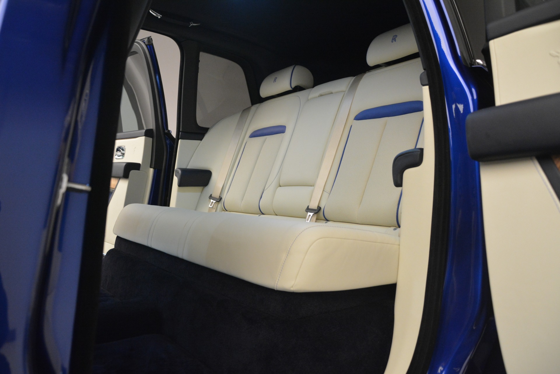 New-2019-Rolls-Royce-Cullinan