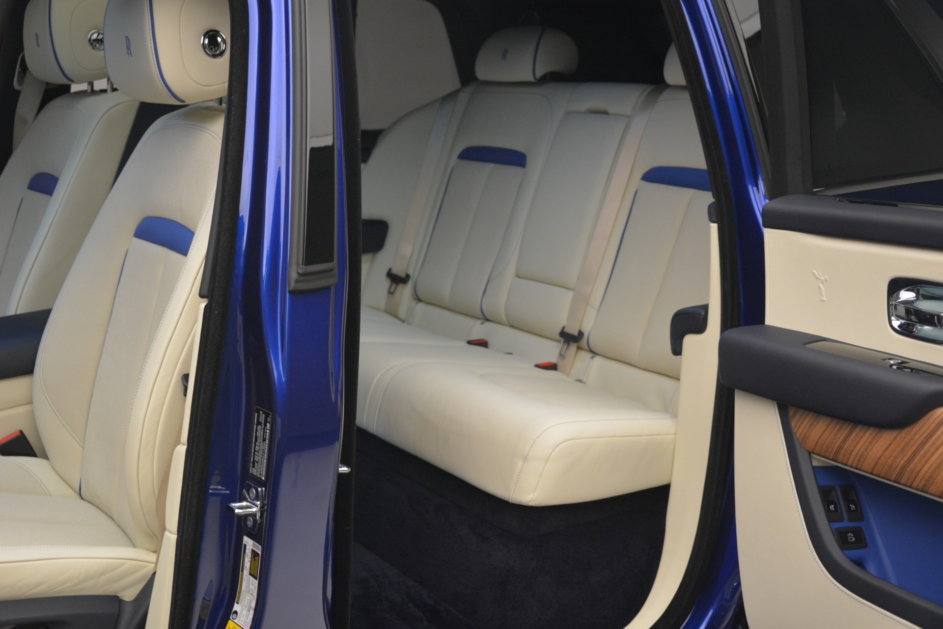 New-2019-Rolls-Royce-Cullinan