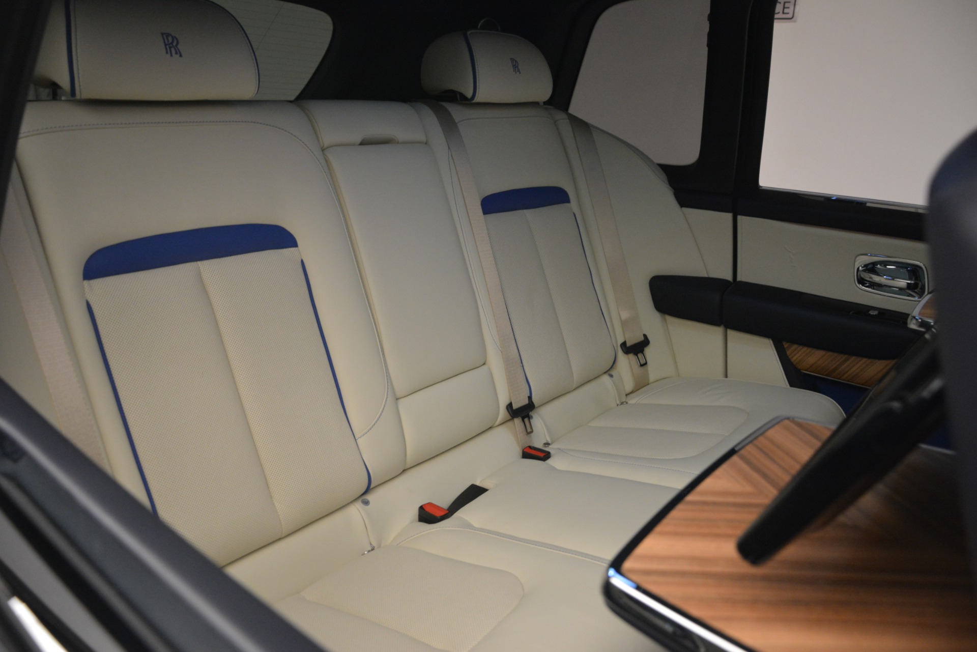 New-2019-Rolls-Royce-Cullinan