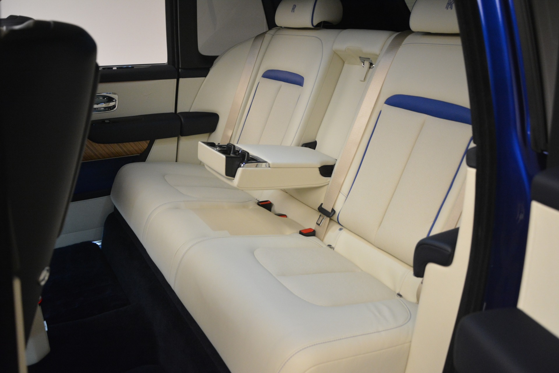 New-2019-Rolls-Royce-Cullinan