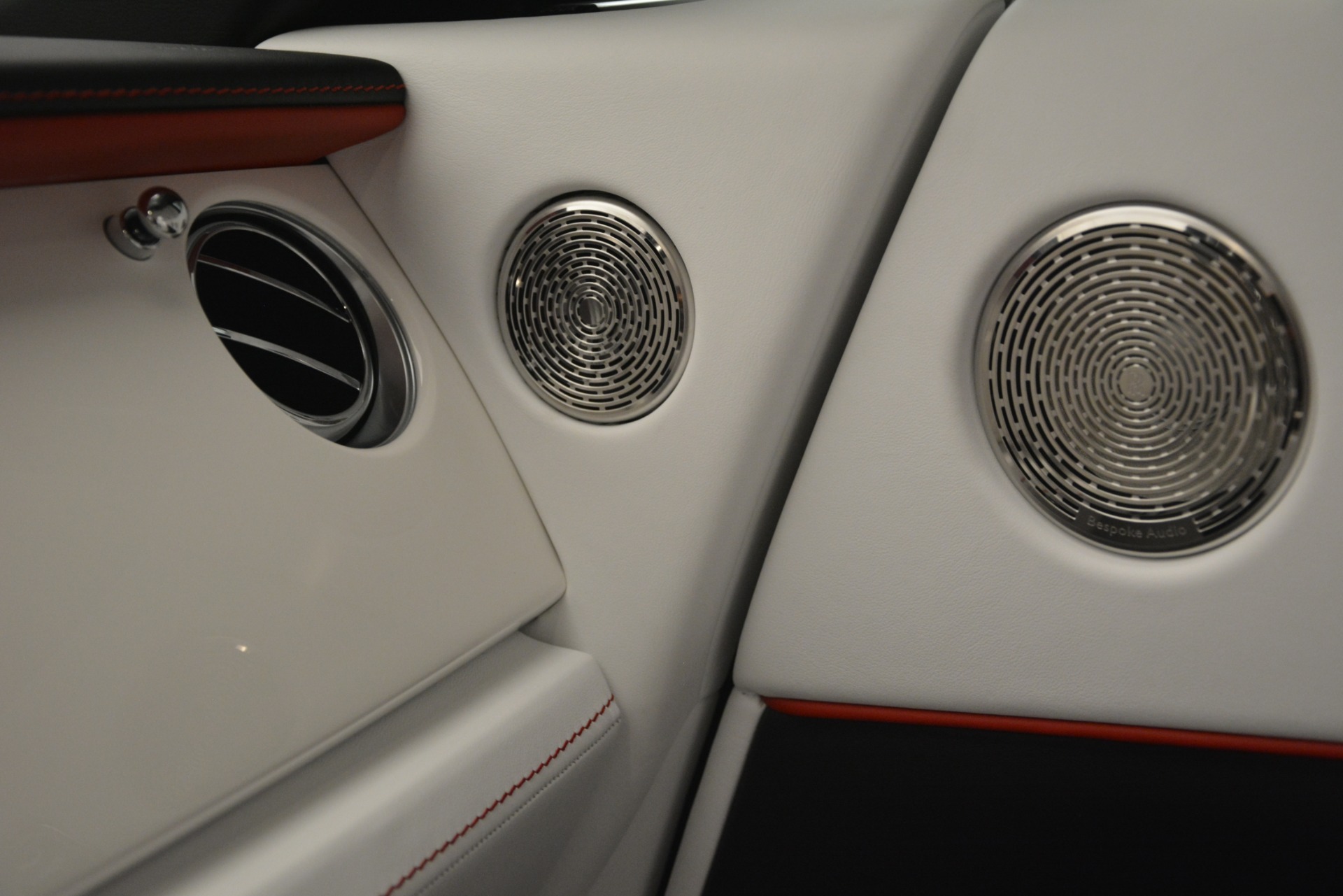 New-2019-Rolls-Royce-Dawn