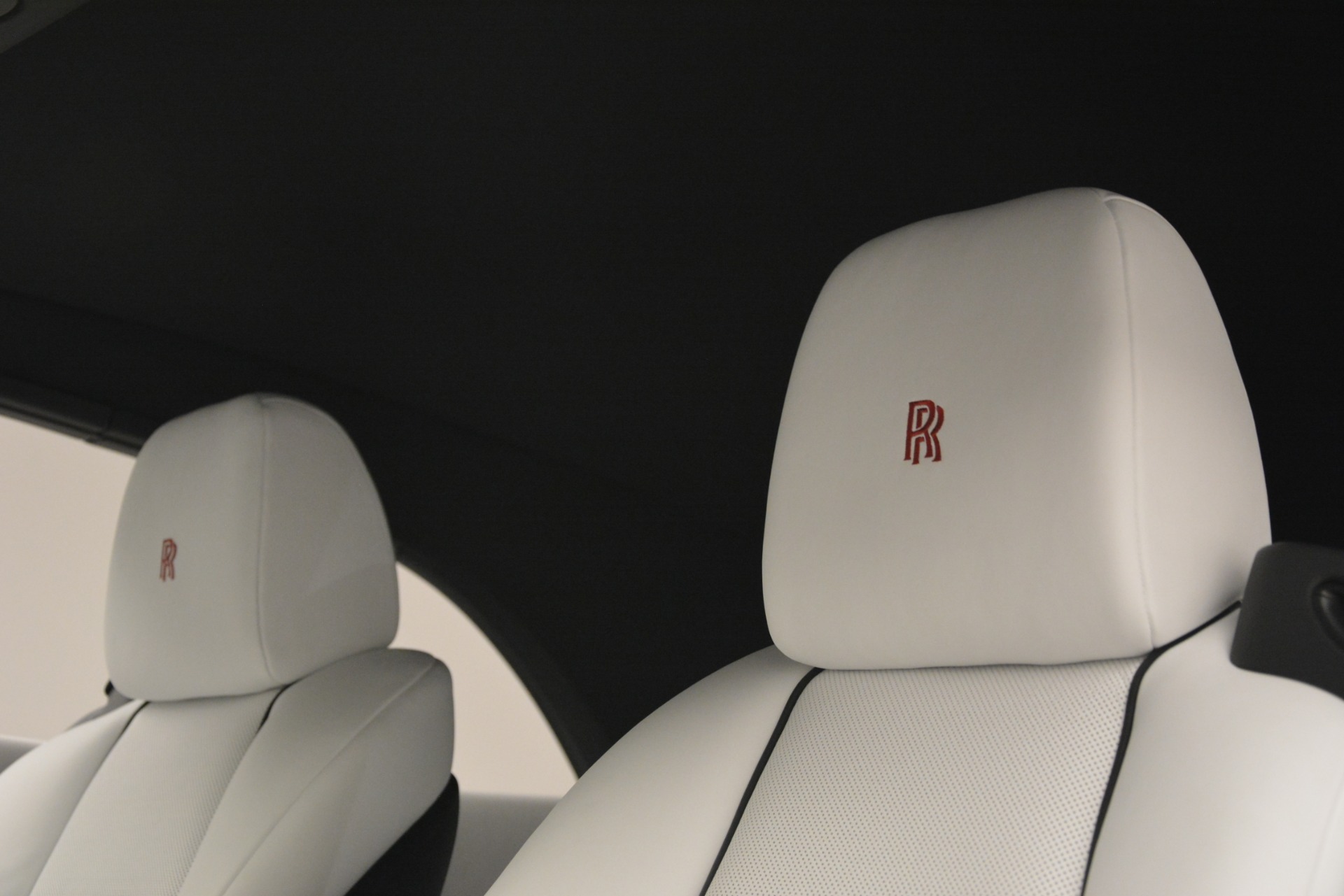 New-2019-Rolls-Royce-Dawn