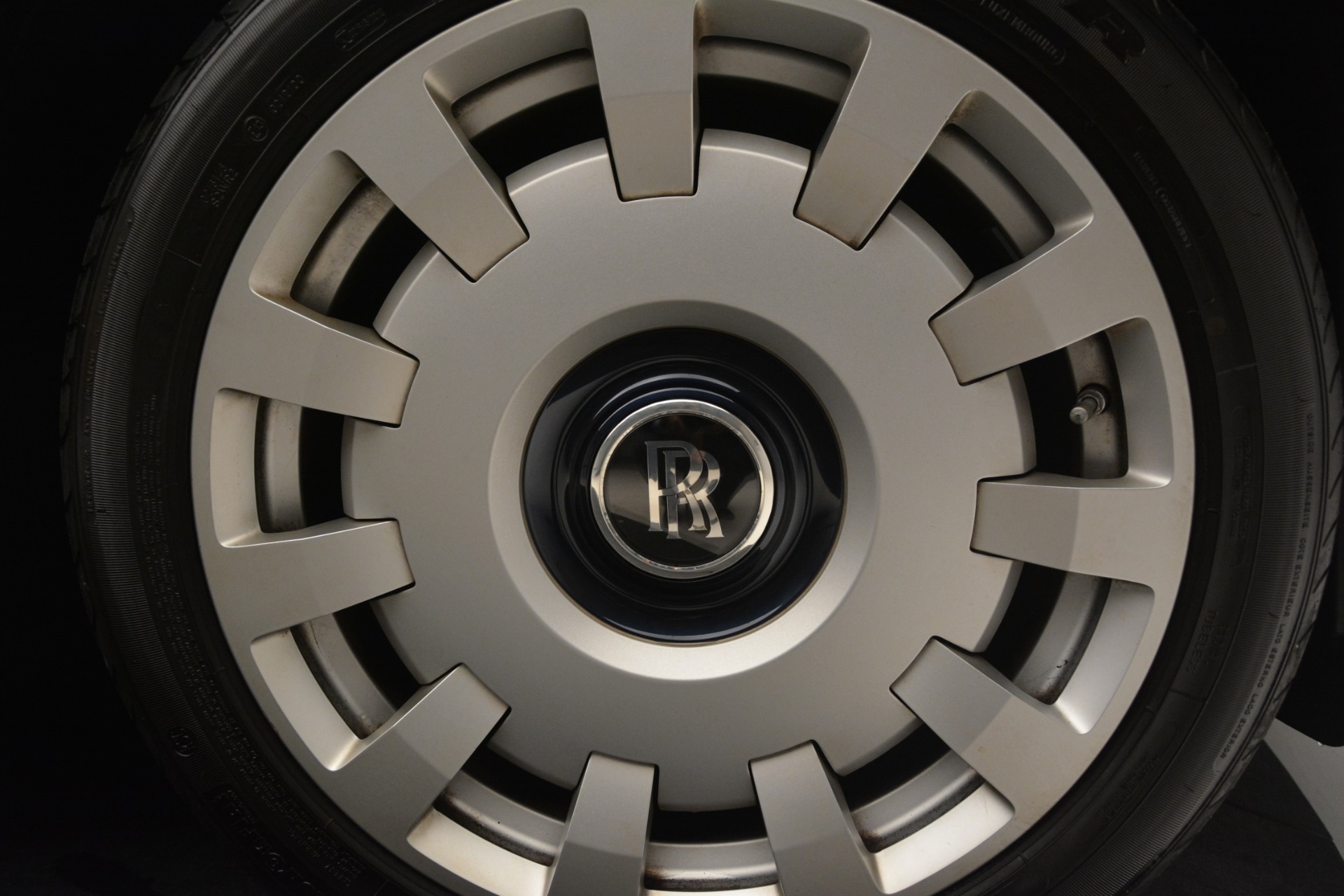 Used-2014-Rolls-Royce-Ghost