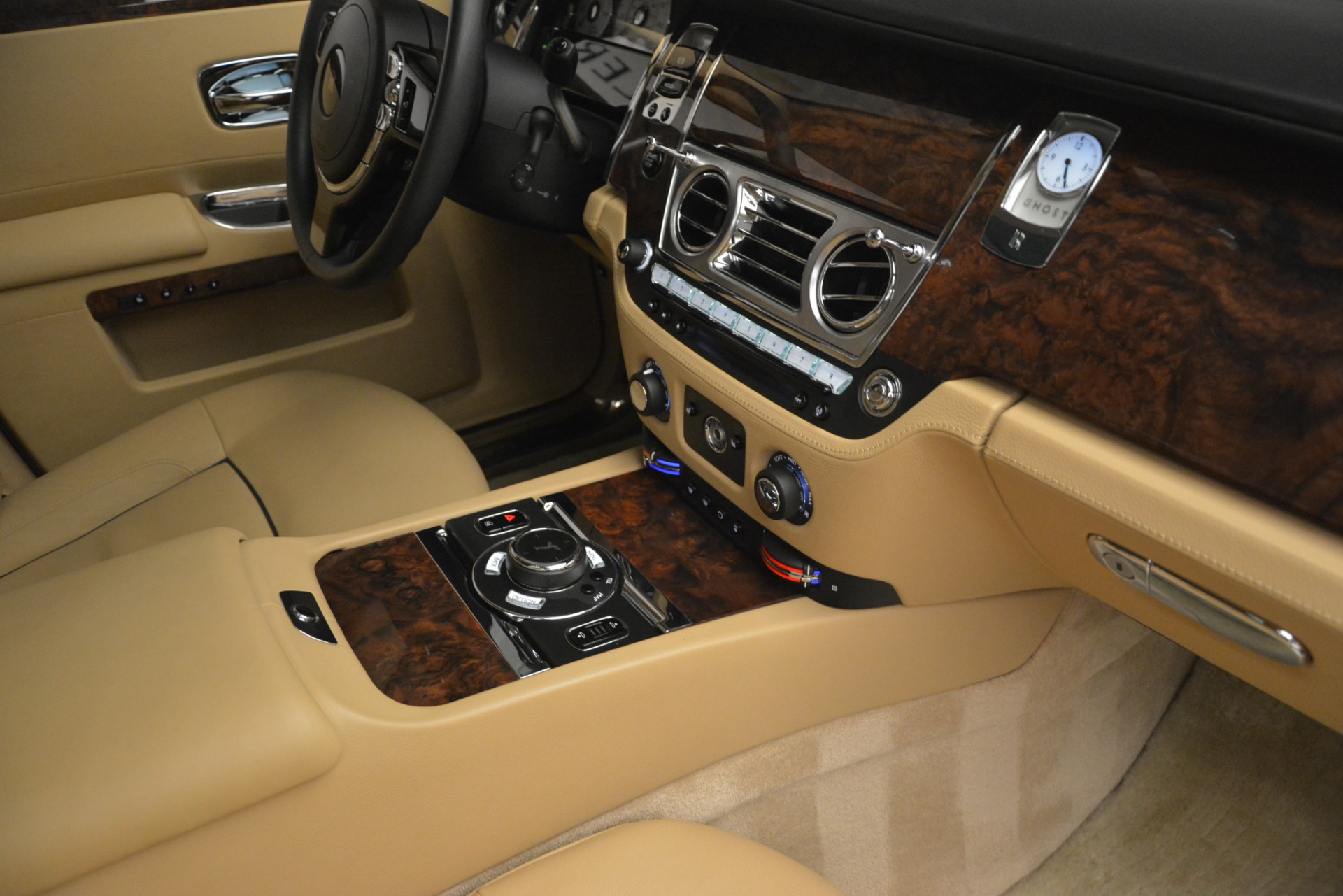 Used-2014-Rolls-Royce-Ghost