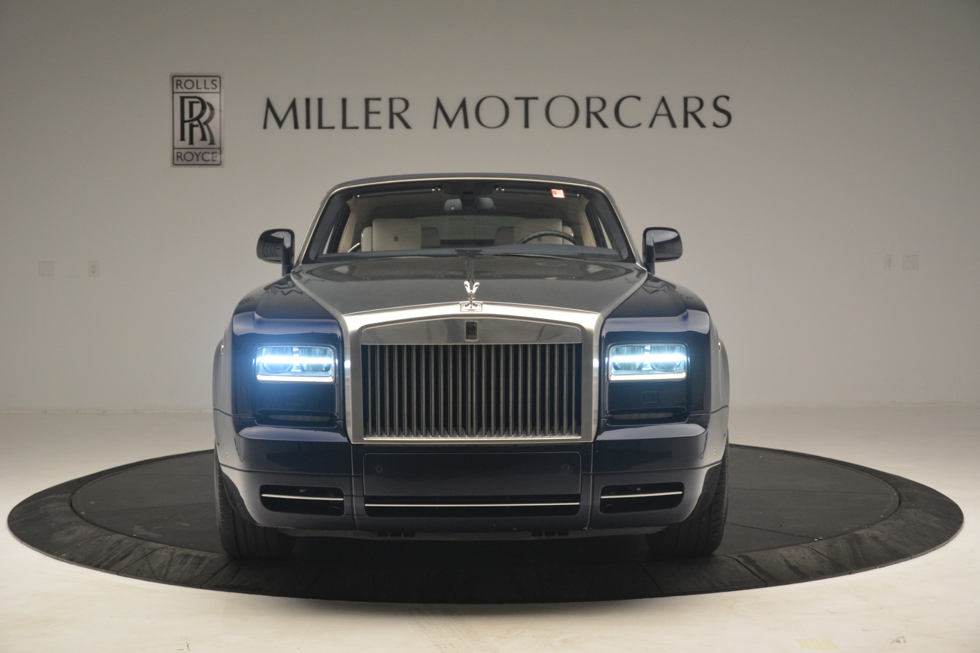Used-2013-Rolls-Royce-Phantom-Drophead-Coupe