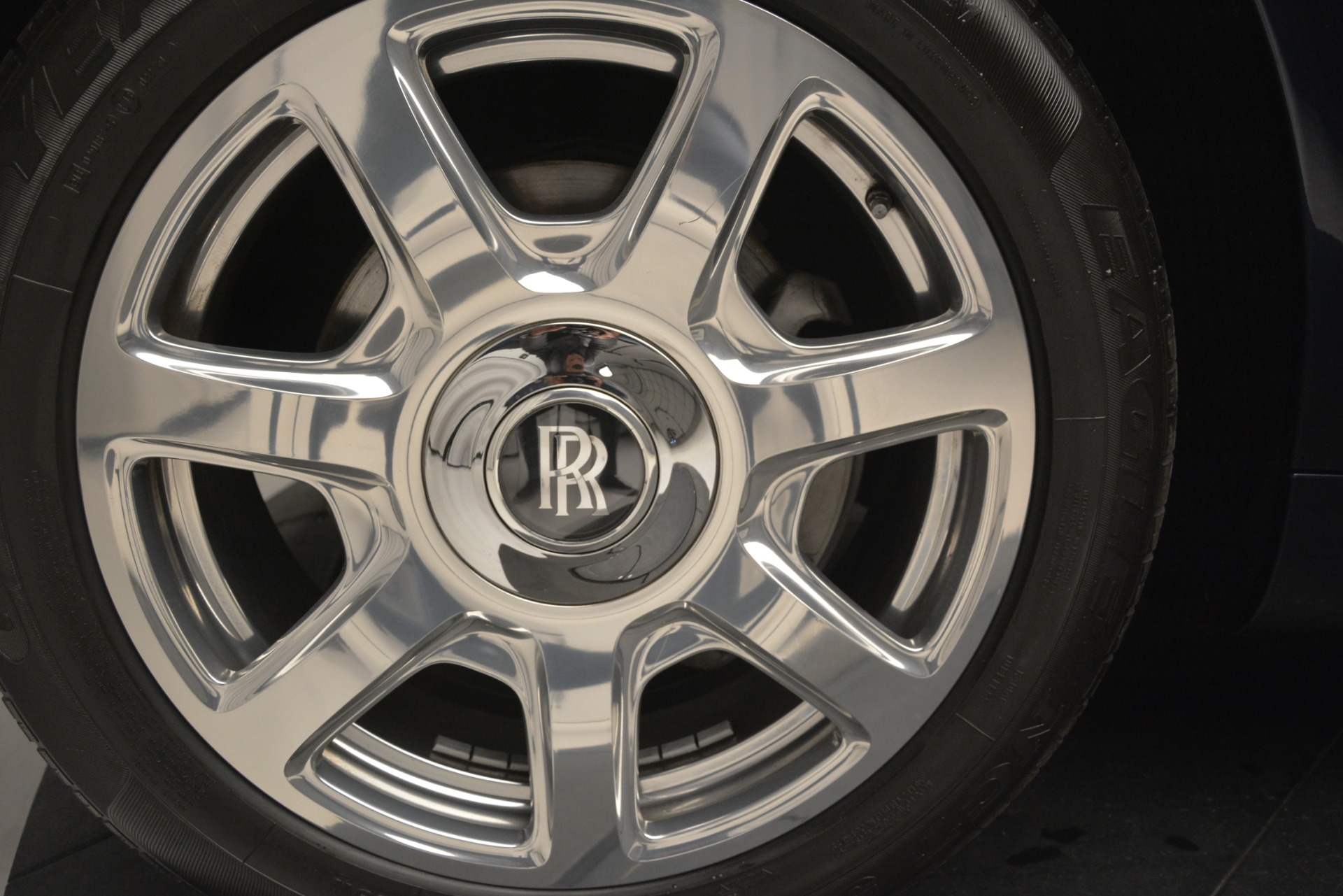 Used-2013-Rolls-Royce-Phantom-Drophead-Coupe