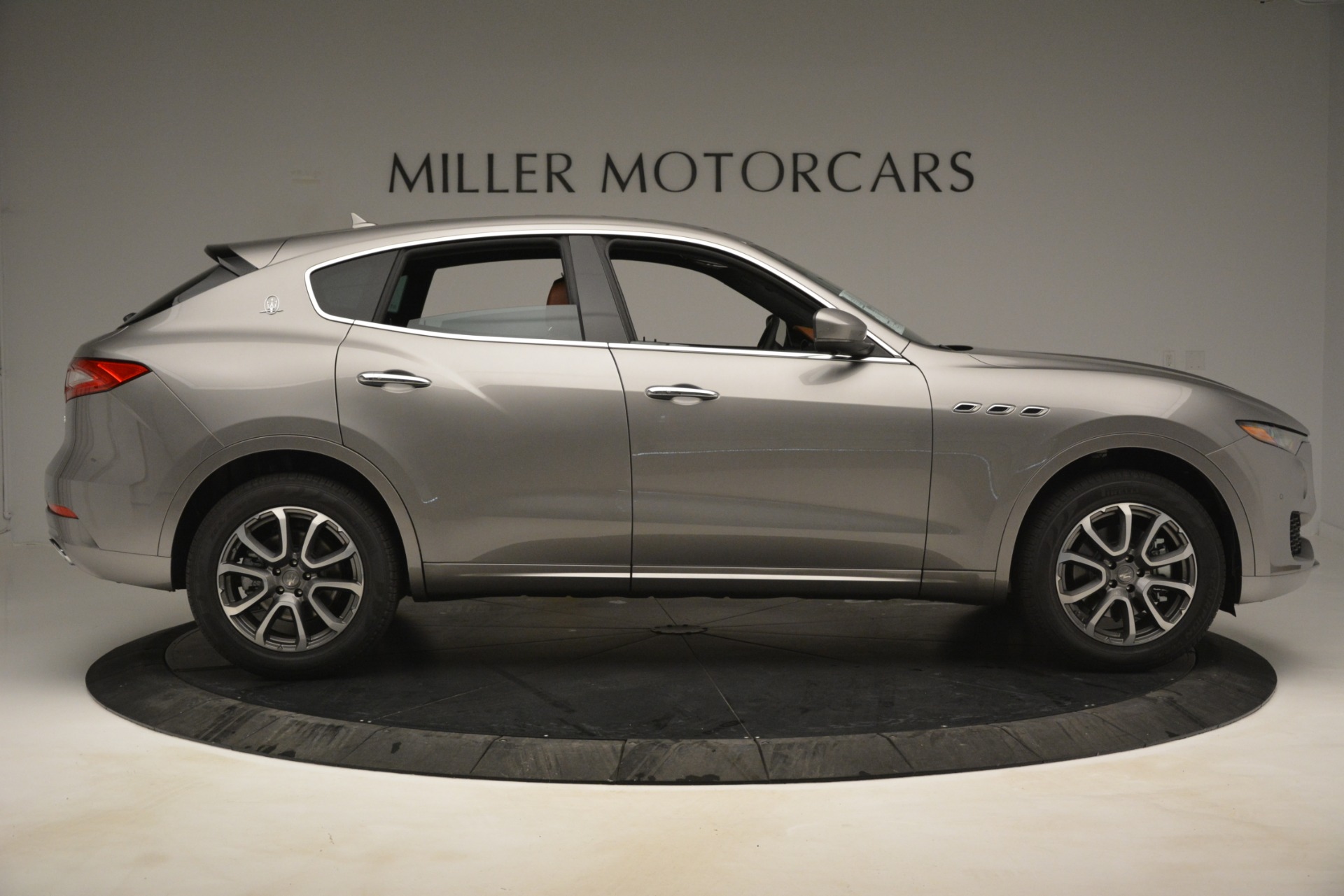 Used-2019-Maserati-Levante-Q4