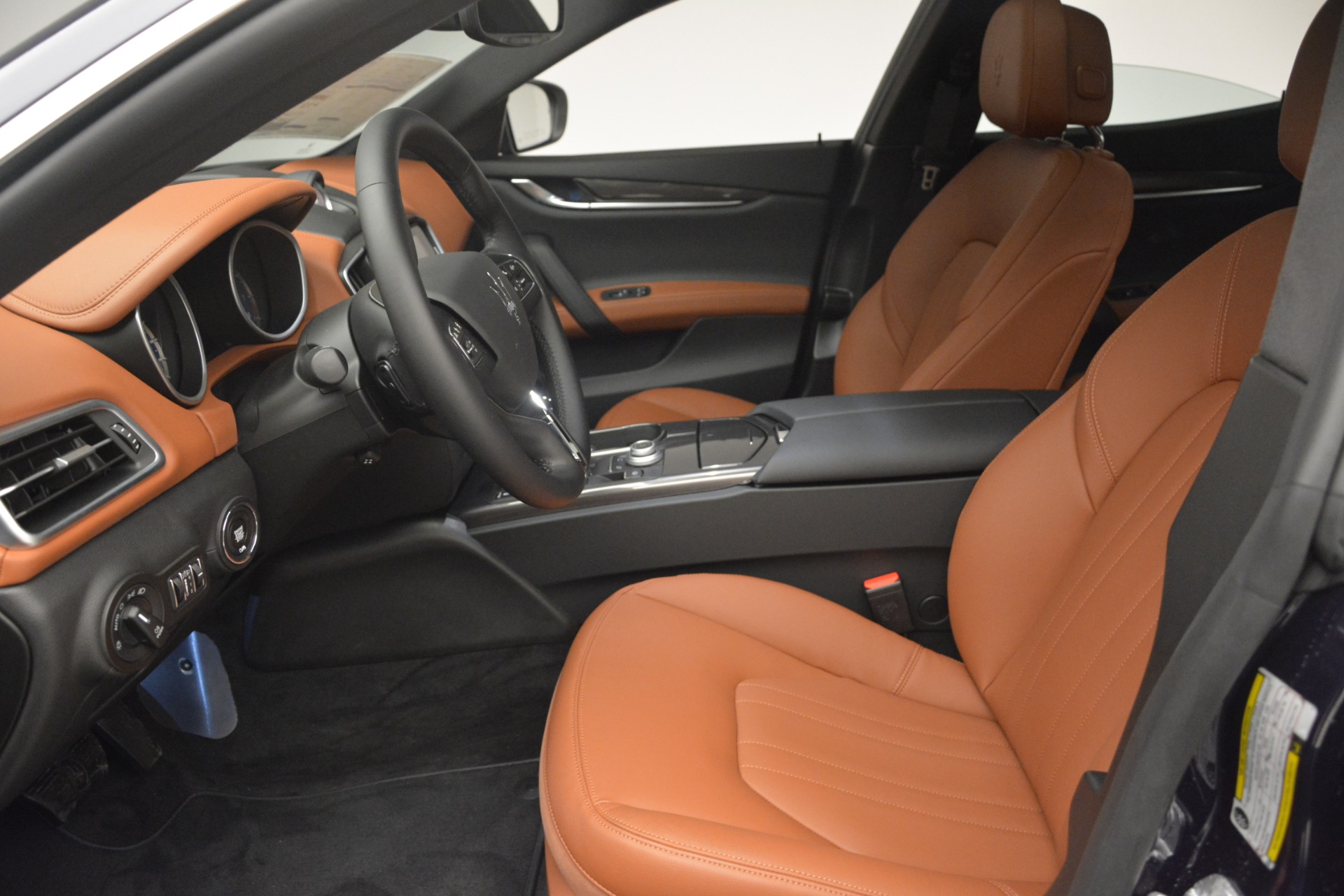 New-2019-Maserati-Ghibli-S-Q4