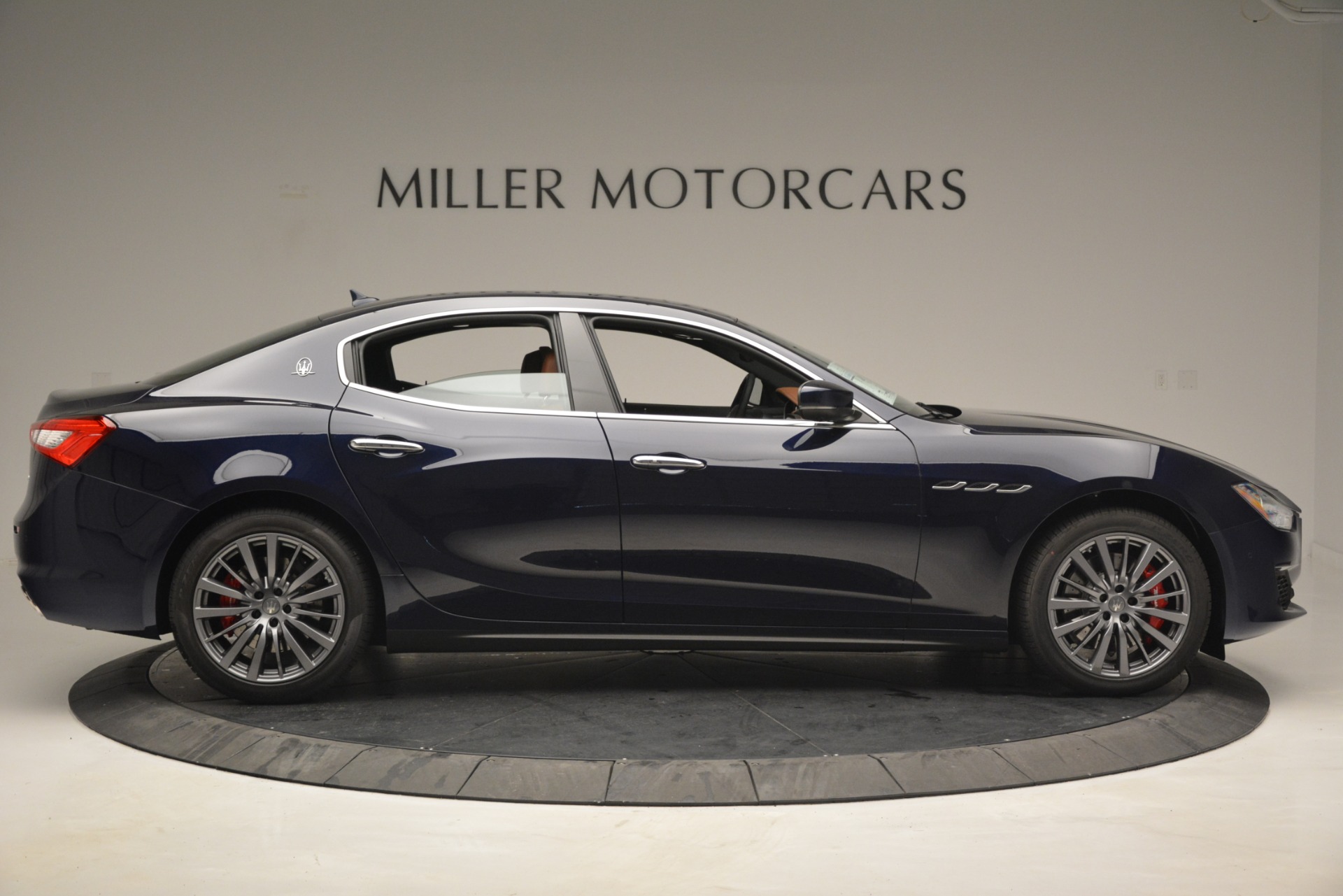 New-2019-Maserati-Ghibli-S-Q4