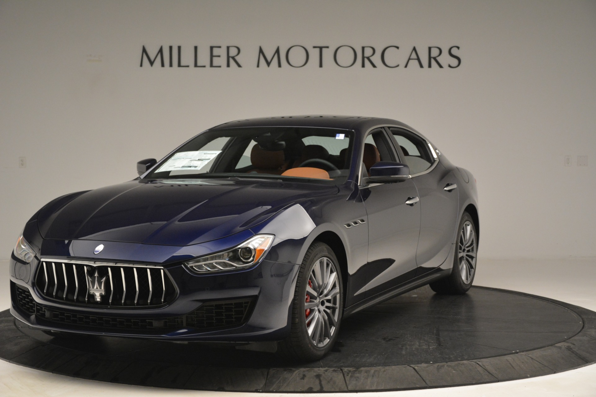 New-2019-Maserati-Ghibli-S-Q4
