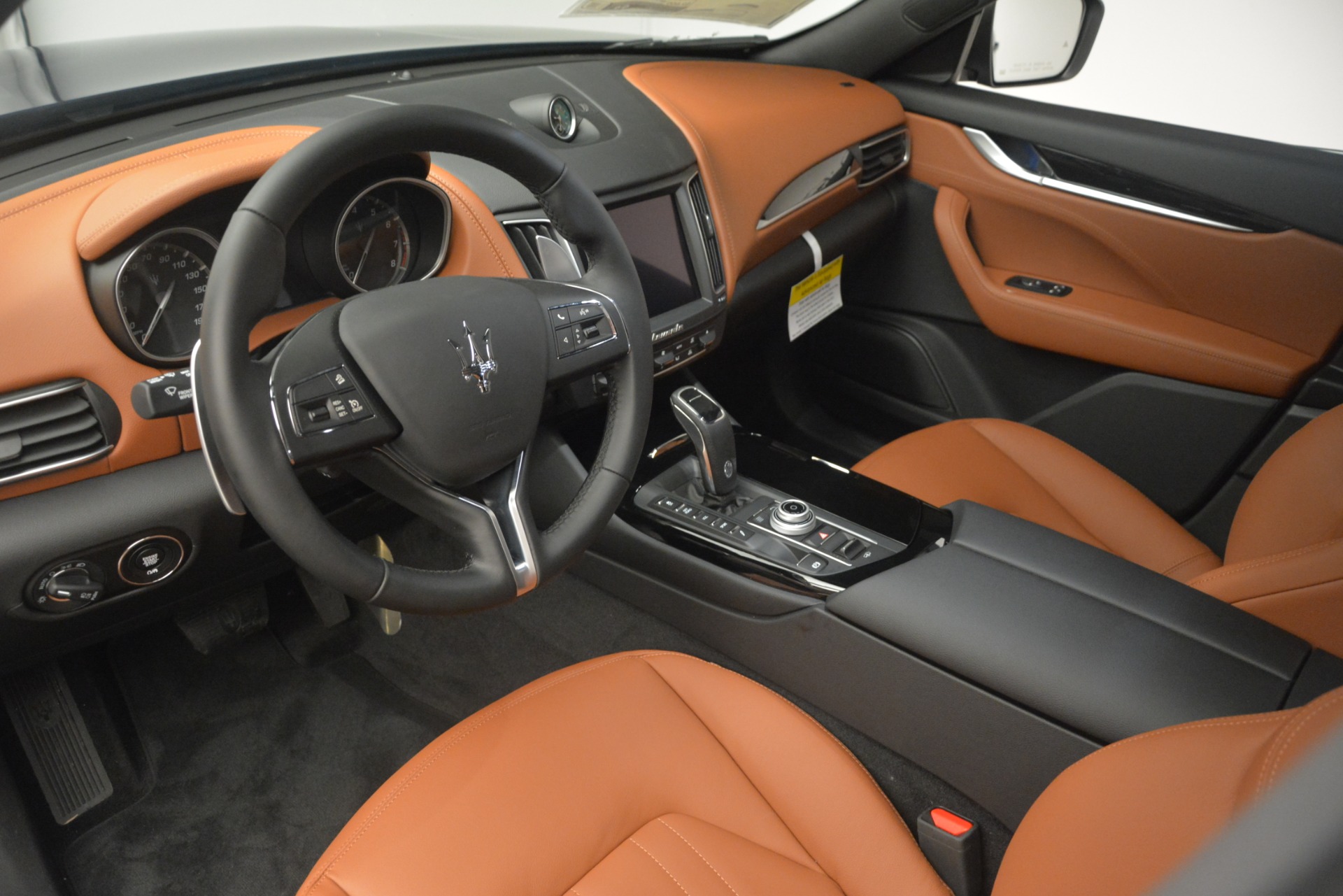 New-2019-Maserati-Levante-Q4