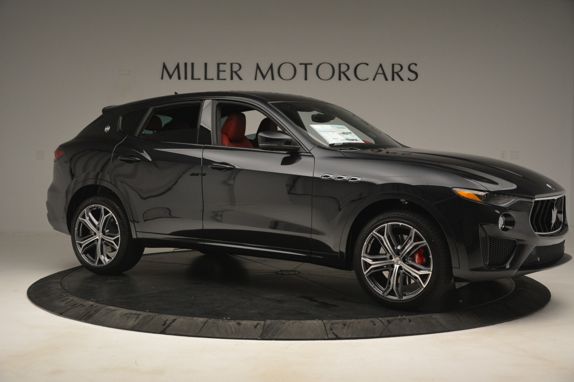 New-2019-Maserati-Levante-GTS