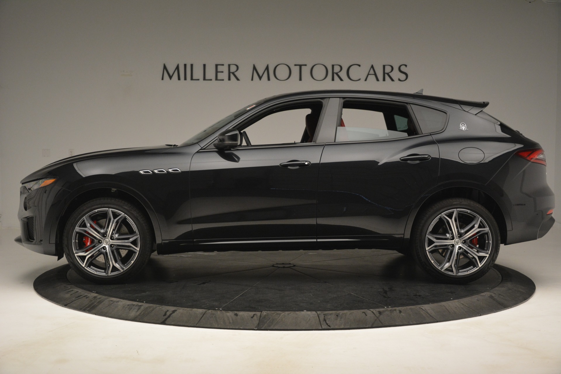 New-2019-Maserati-Levante-GTS