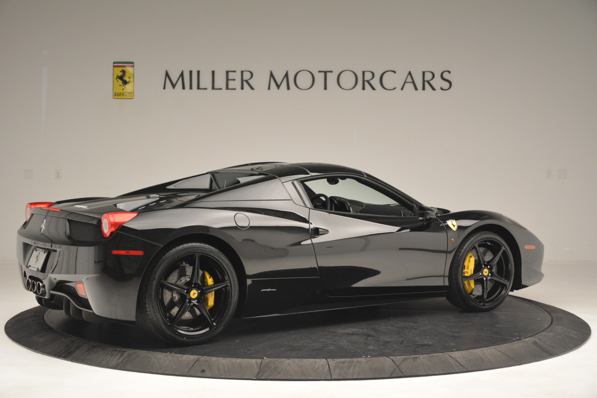 Used-2013-Ferrari-458-Spider