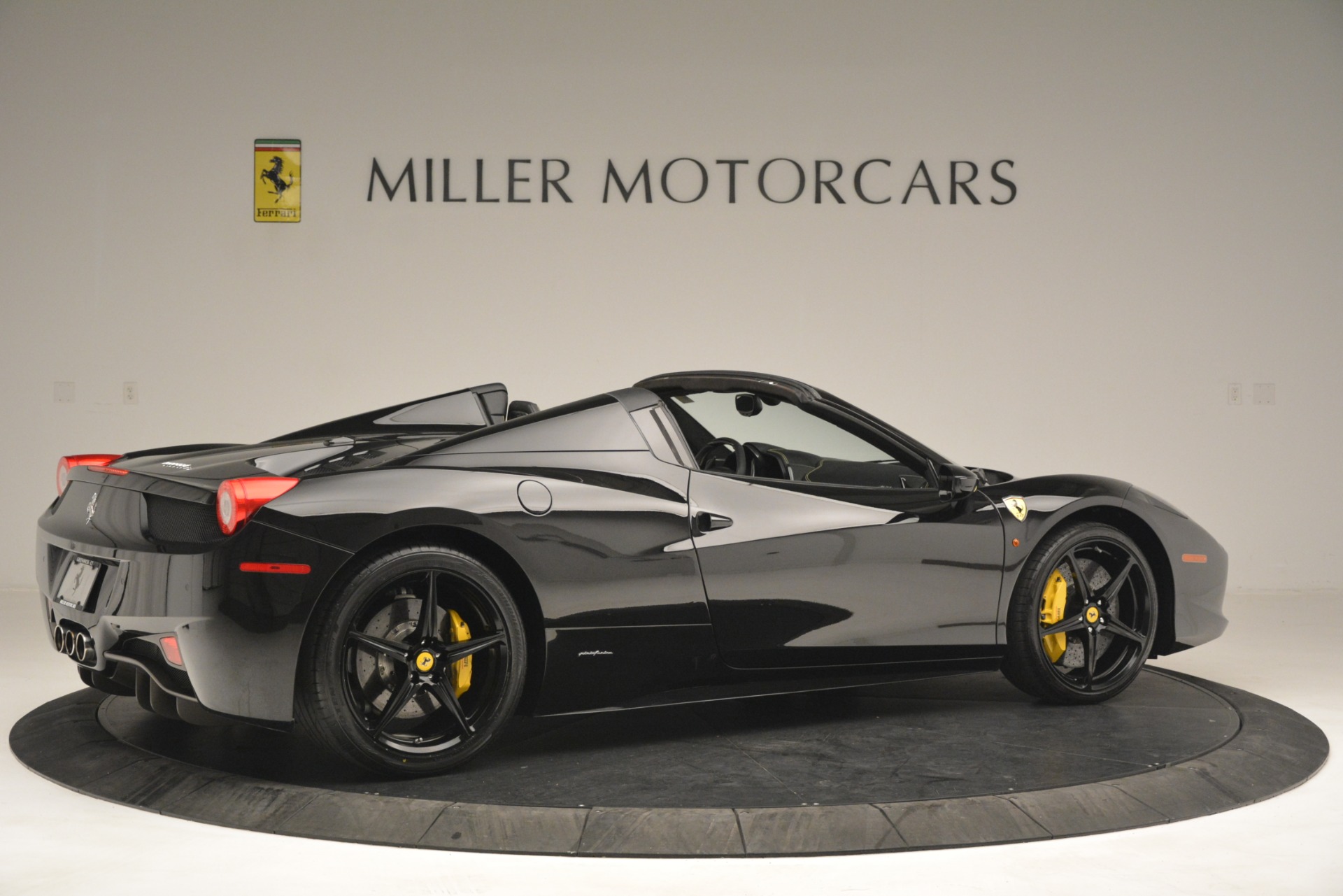 Used-2013-Ferrari-458-Spider