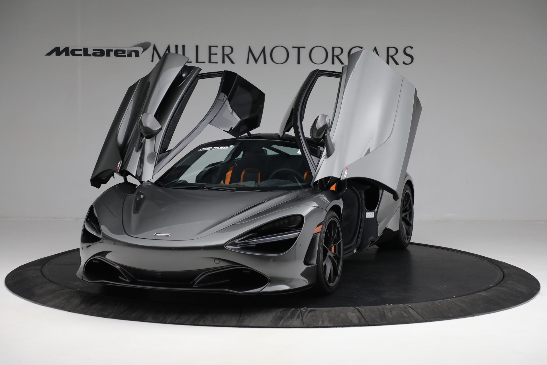 Used-2019-McLaren-720S-Performance
