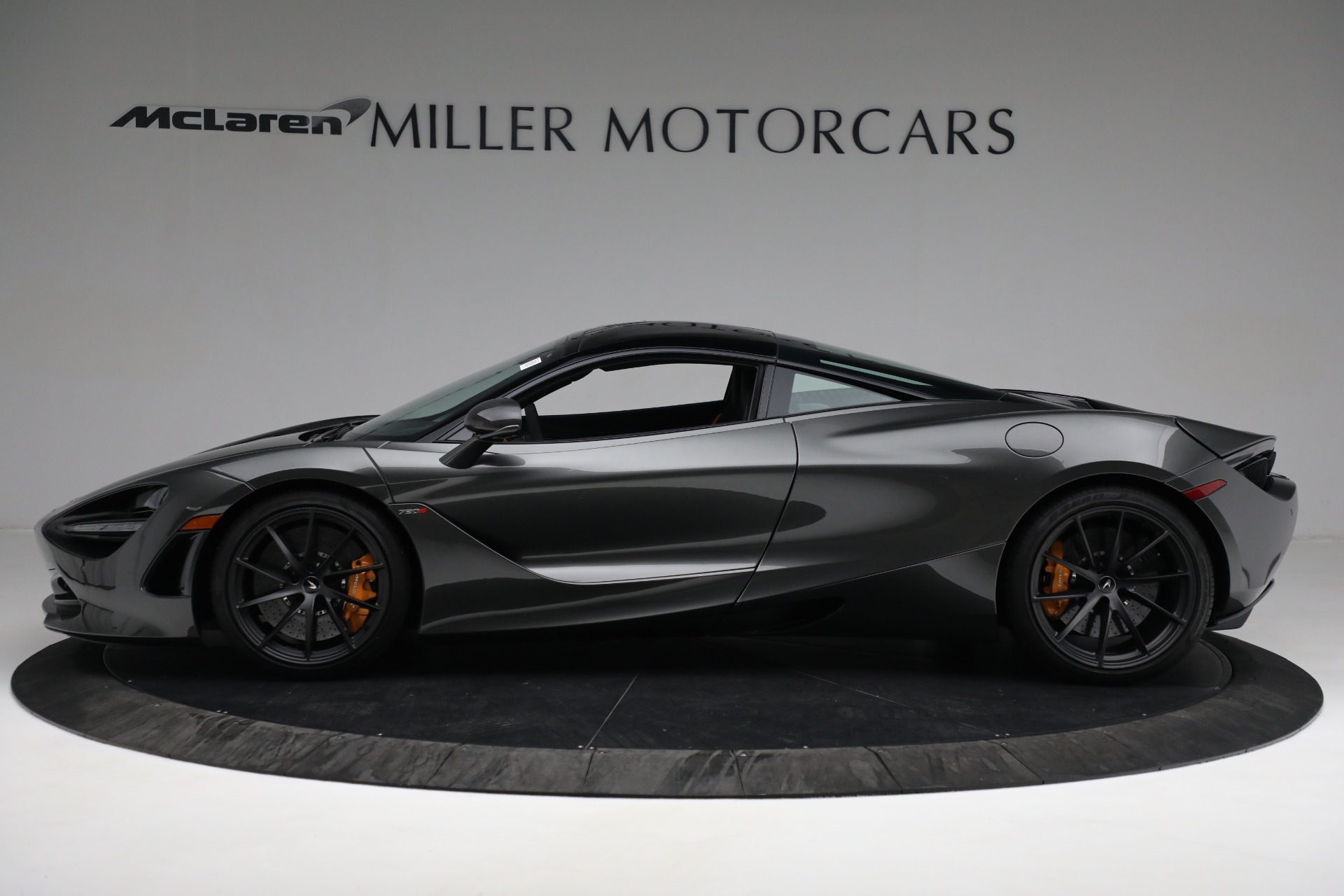 Used-2019-McLaren-720S-Performance