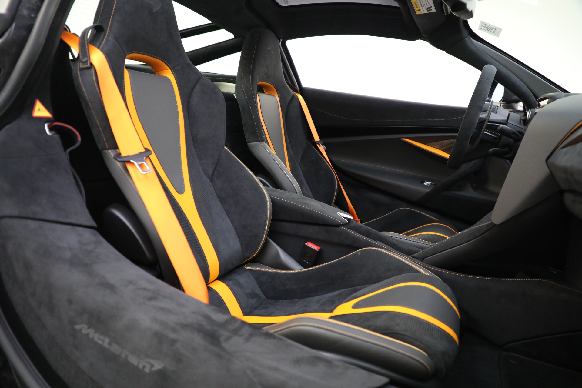 Used-2019-McLaren-720S-Performance