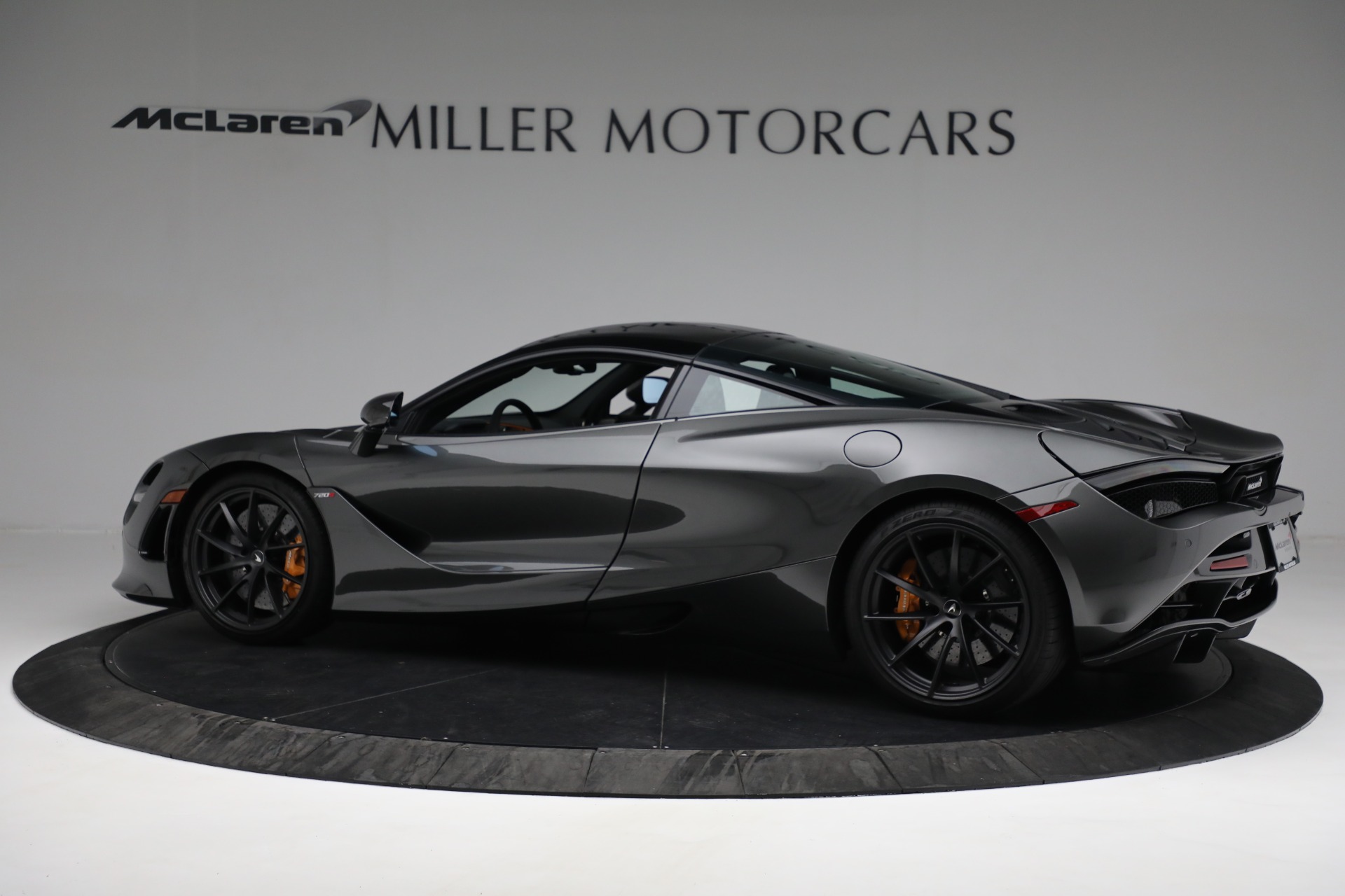 Used-2019-McLaren-720S-Performance
