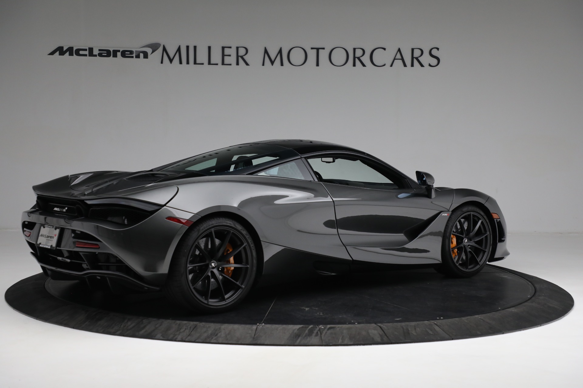 Used-2019-McLaren-720S-Performance
