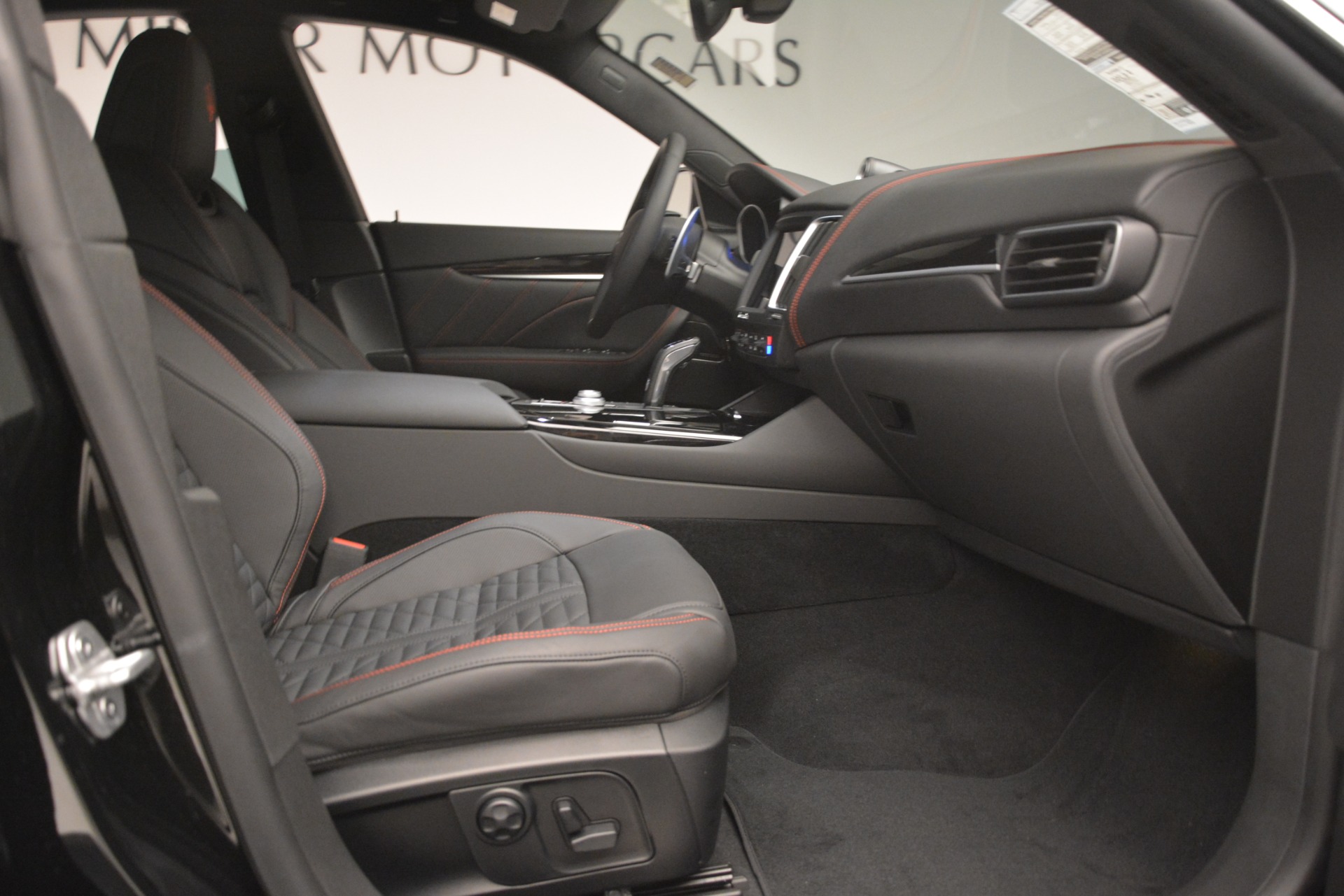 New-2019-Maserati-Levante-S-Q4-GranSport