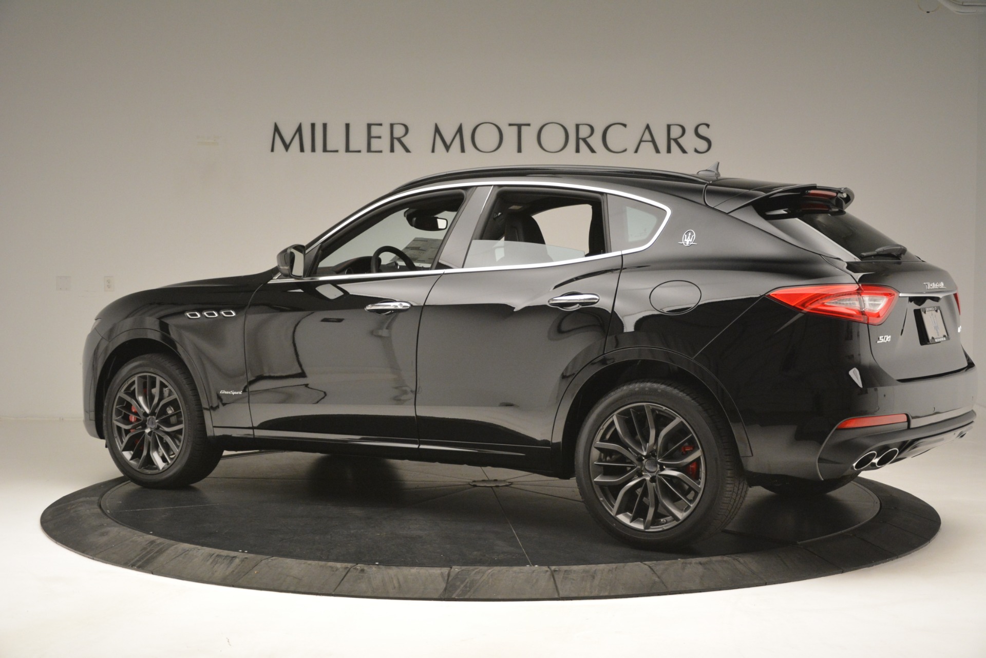 New-2019-Maserati-Levante-S-Q4-GranSport