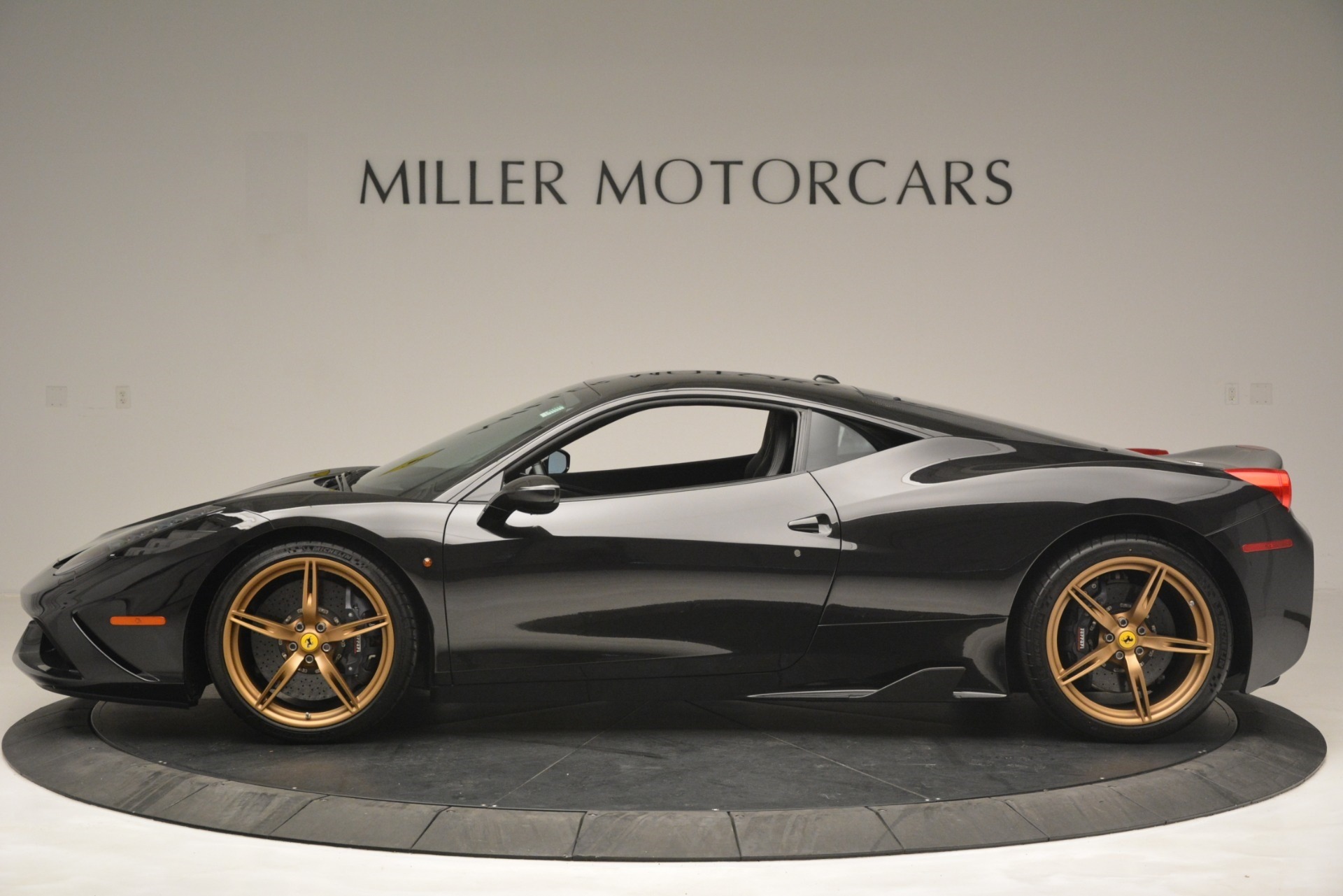 Used-2014-Ferrari-458-Speciale